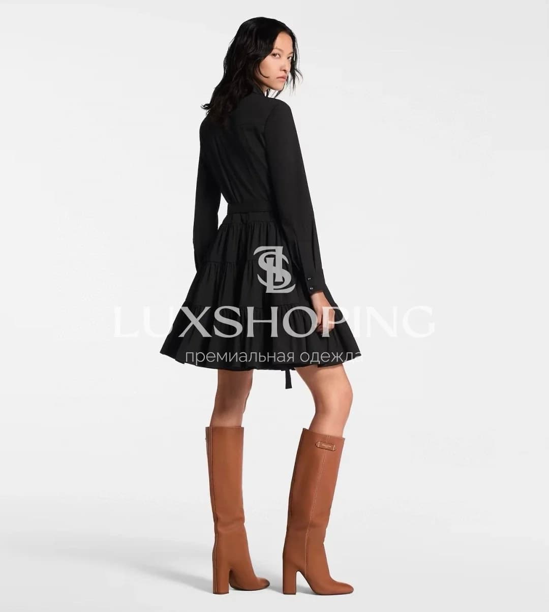 Louis Vuitton чёрное хлопковое платье-рубашка с объёмной юбкой и ремнём - фото 4