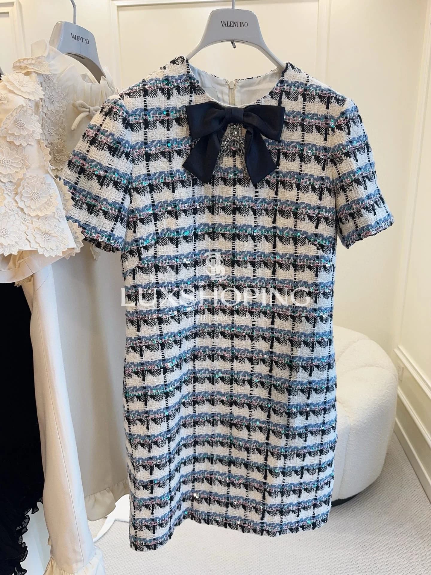 Valentino платье из цветного твида с эффектной фактурой и пайетками - фото 6