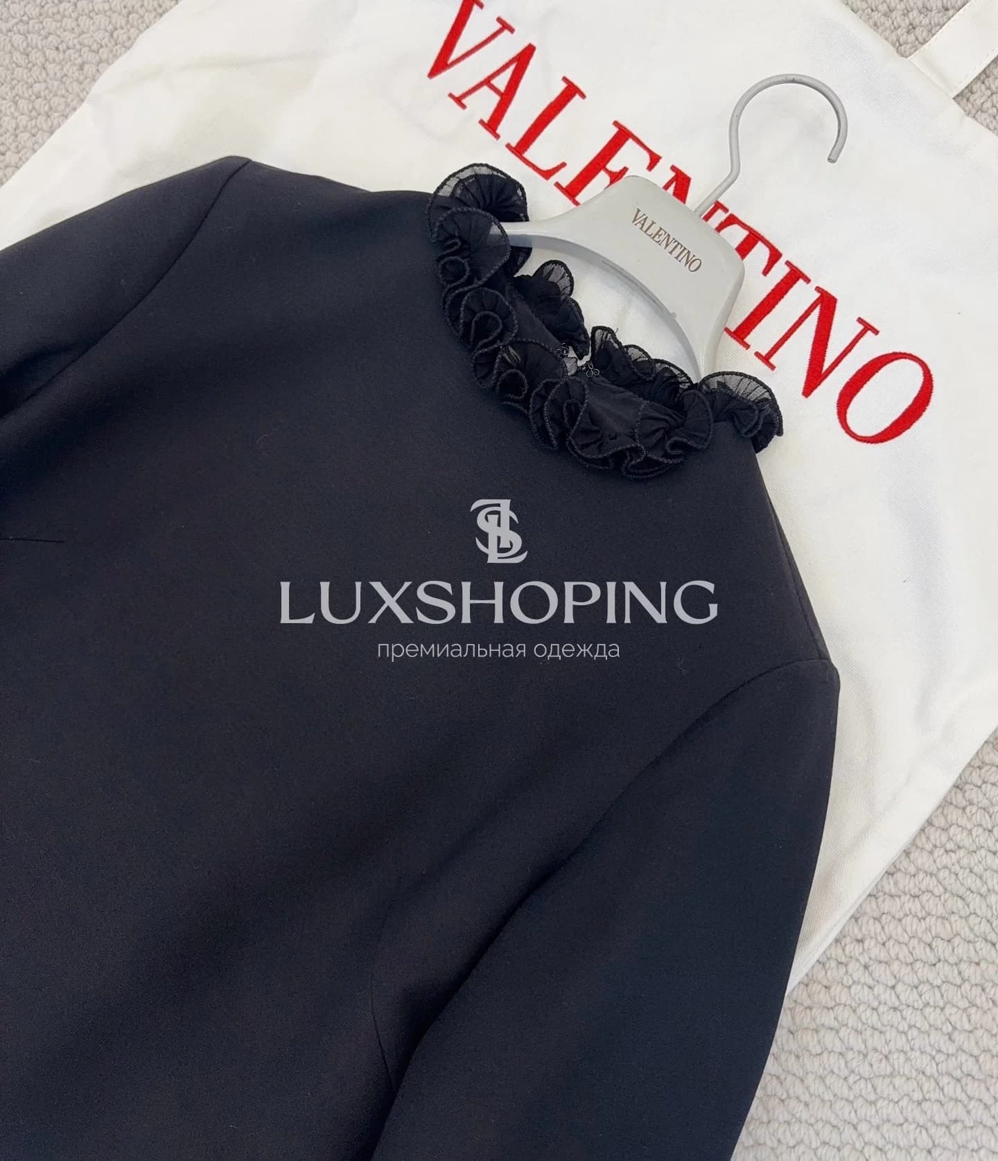 Valentino Мини-платье из шелкового крепа с рюшами - фото 4