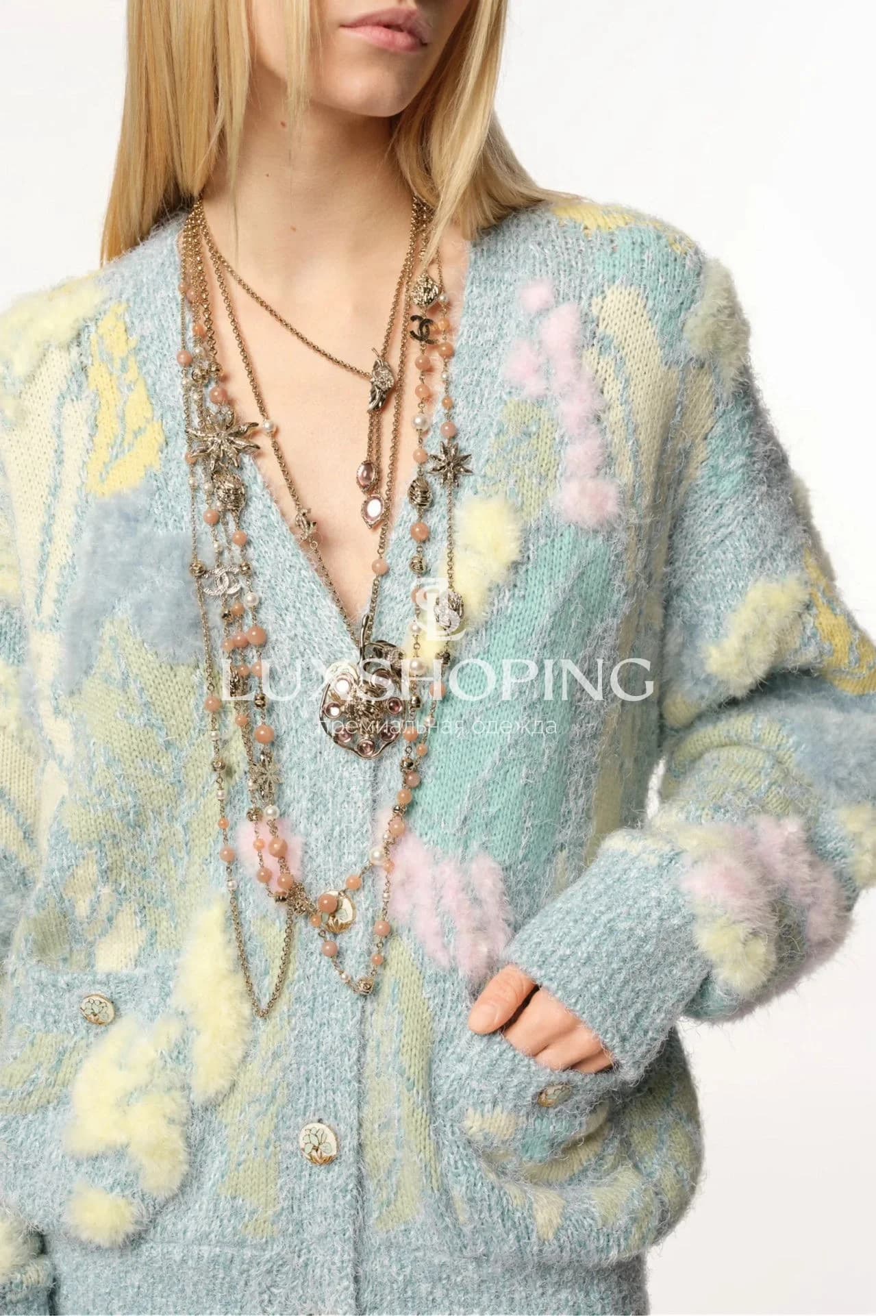 Chanel кардиган из коллекции Métiers d’Art - фото 2