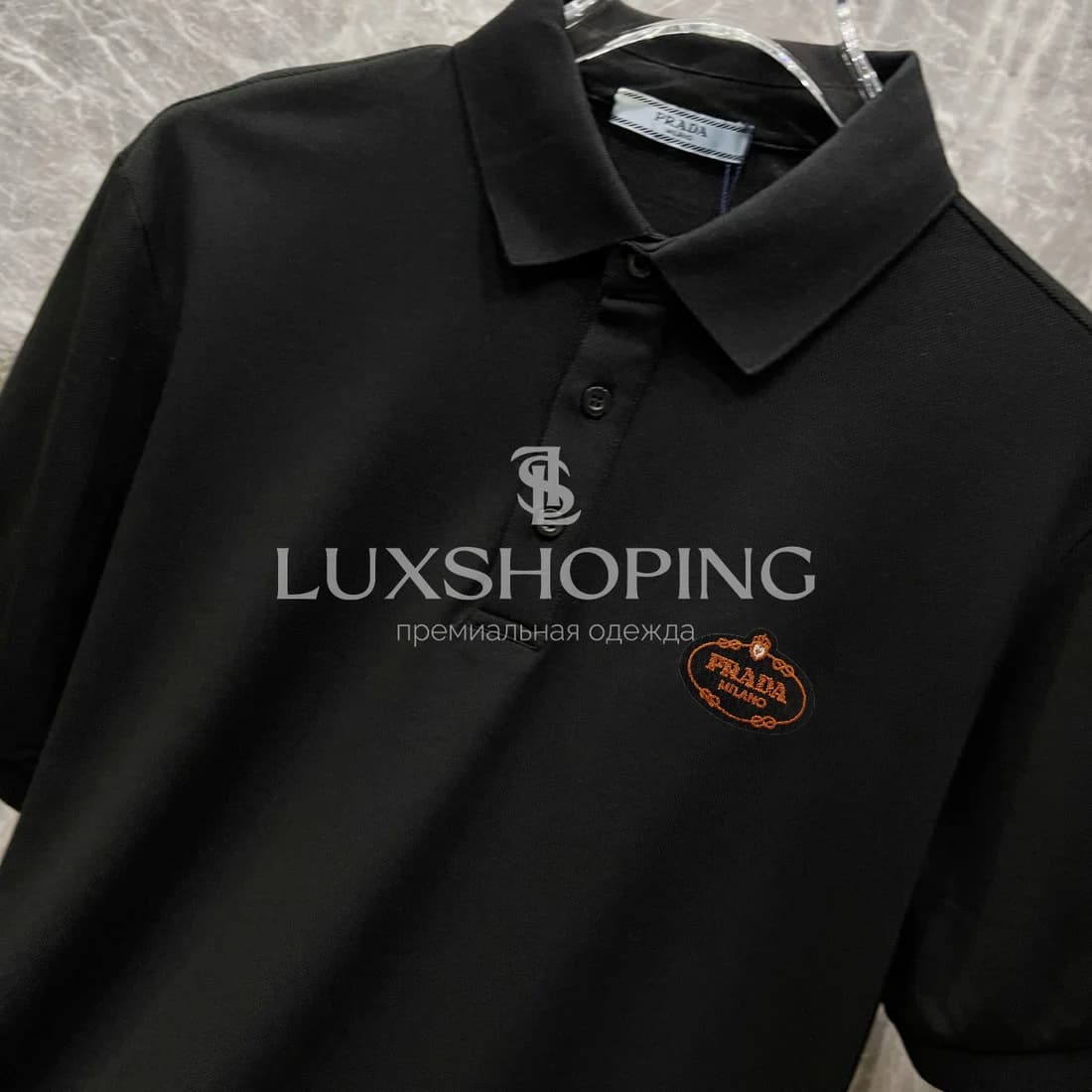 Черная футболка Prada fut7 - фото 3
