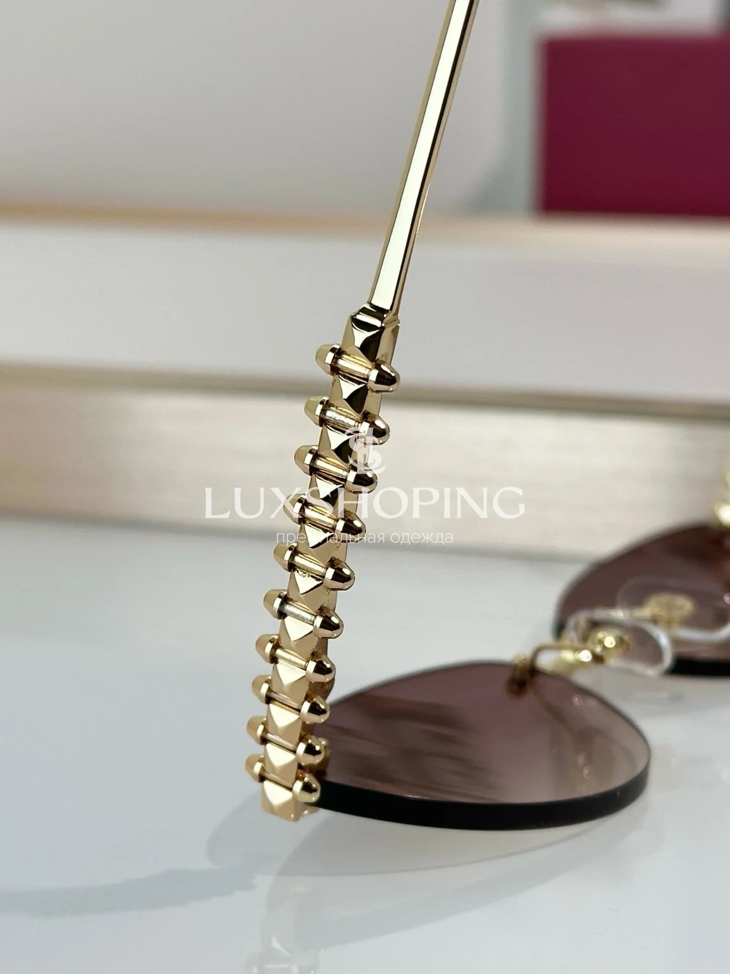 Солнцезащитные очки Cartier CT0543S 01 - фото 10