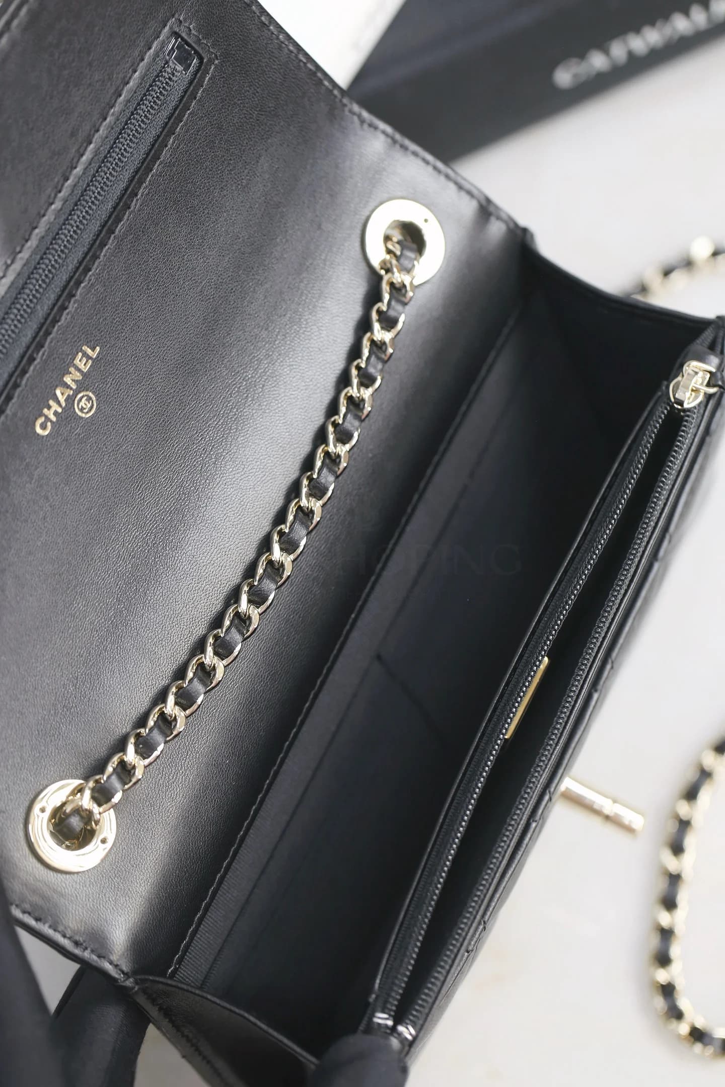 Сумка Chanel 25S Trendy CC WOC 12х19х3.5 см - фото 10