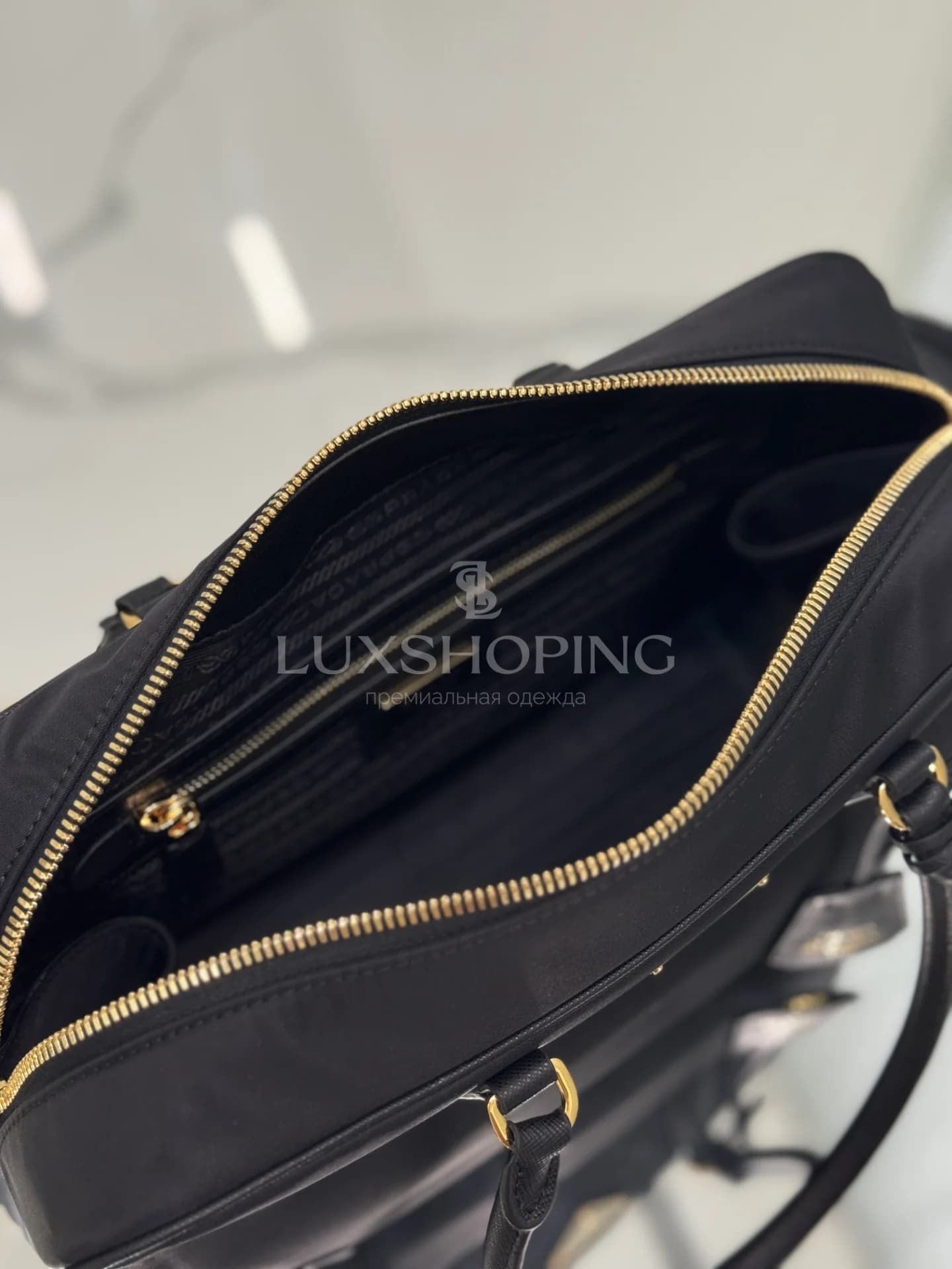 Сумка Prada Re-Edition 1995 35×21.5×10 см черная - фото 9