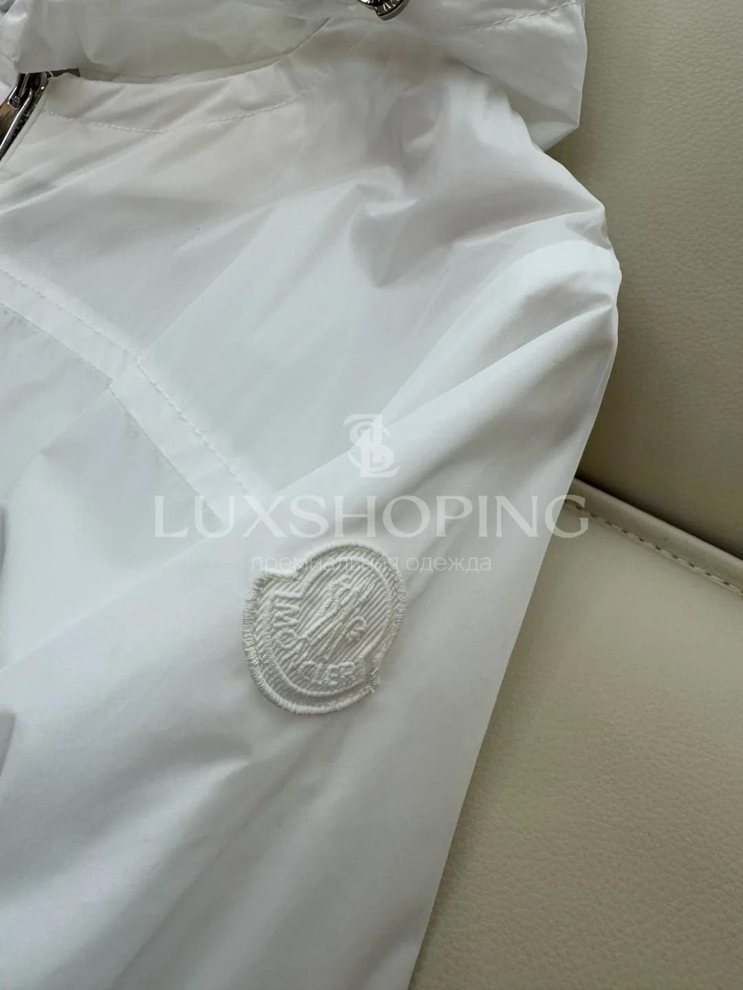 Moncler женская куртка с кружевной отделкой Белая - фото 11