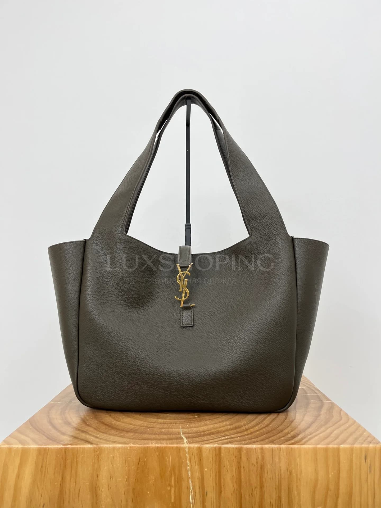 Сумка Saint Laurent BEA 50x32x28x18 cm серая - фото 2