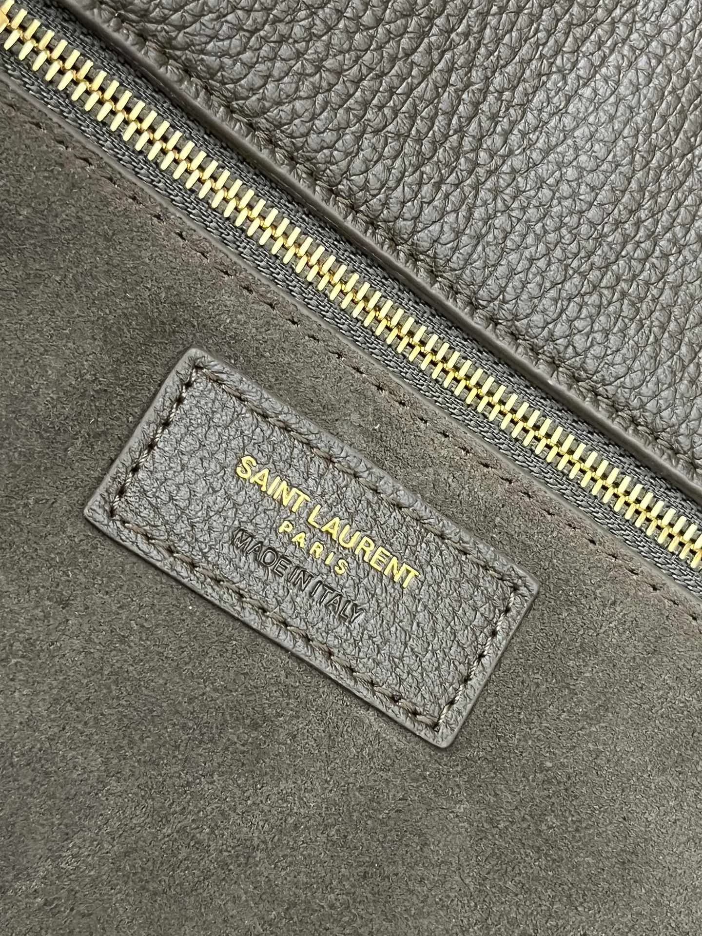 Сумка Saint Laurent BEA 50x32x28x18 cm серая - фото 7