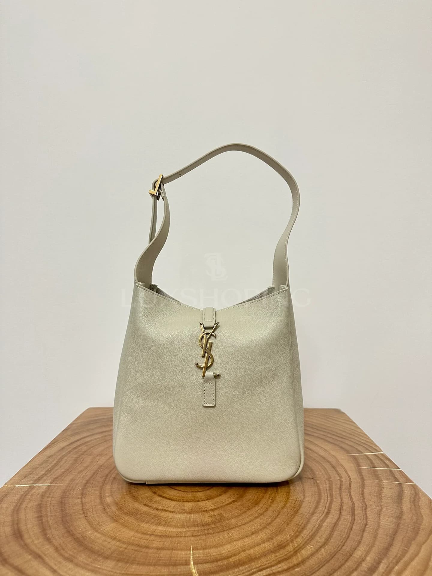 Сумка YSL Hobo 22×22×10 см белая - фото 2