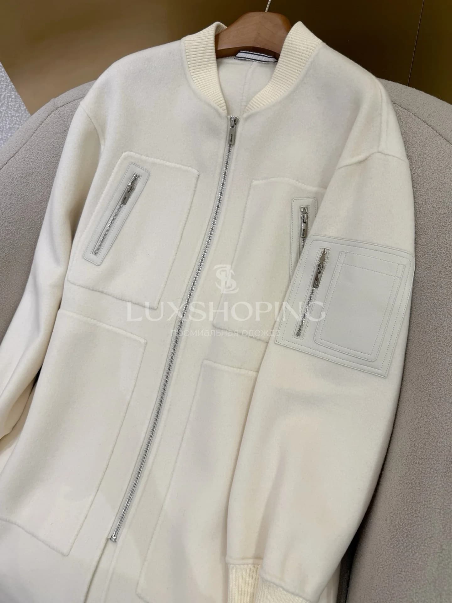 Hermes Пальто-бомбер белое - фото 11