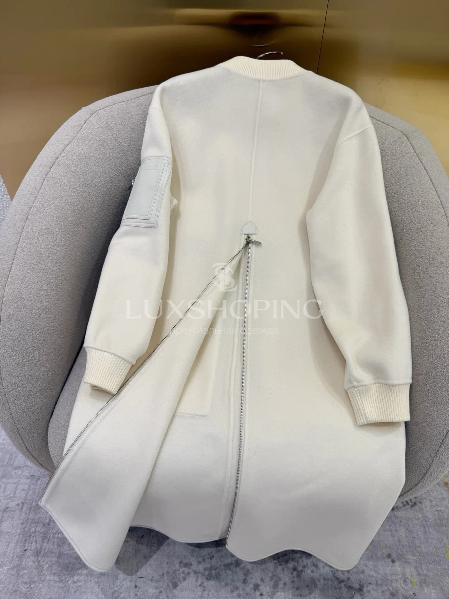 Hermes Пальто-бомбер белое - фото 13