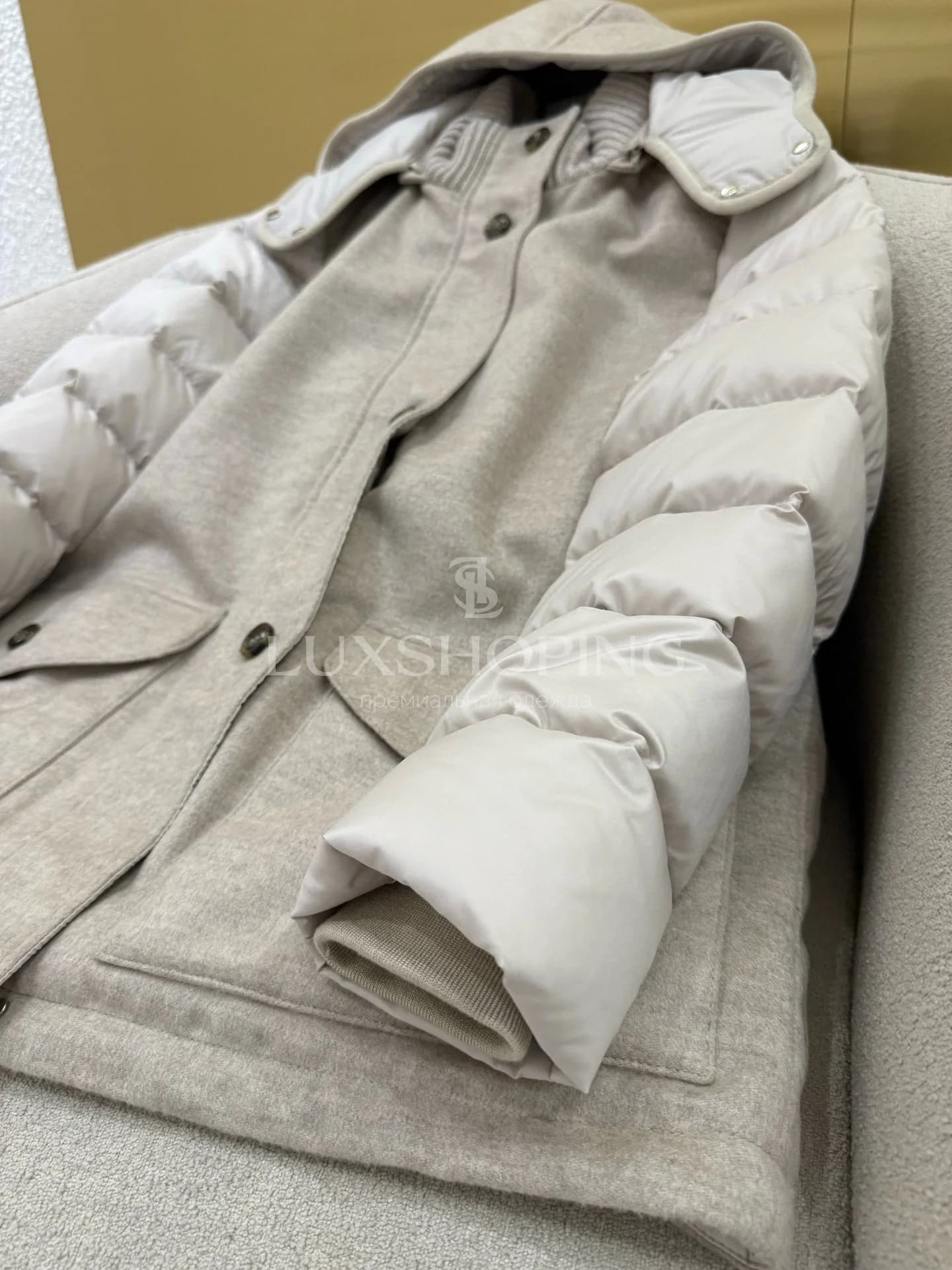 Loro Piana Пуховик с отделкой из кашемира и замши - фото 5