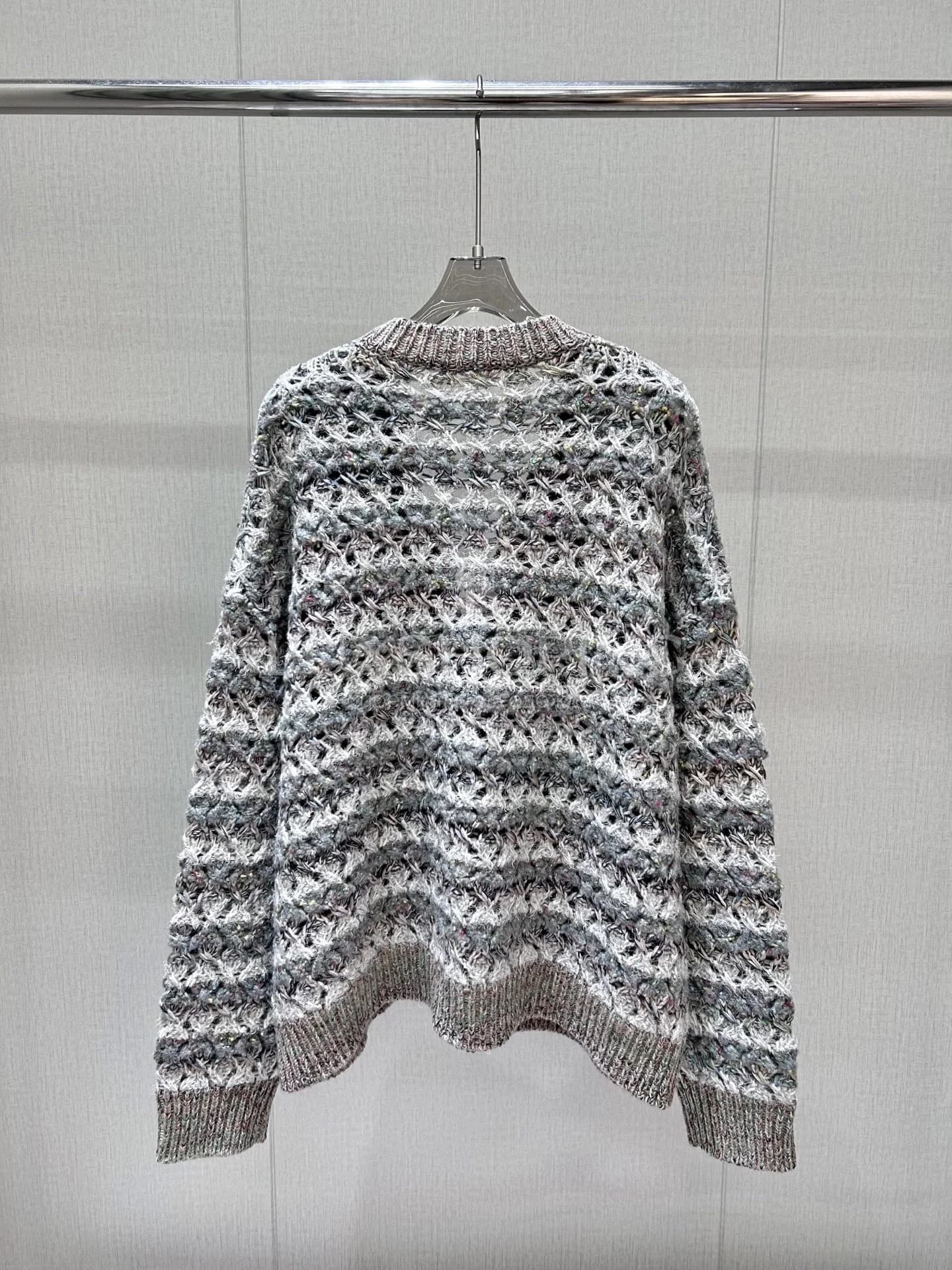 Chanel Кардиган из буклированной пряжи с ажурным узором, коллекция 25FW - фото 5