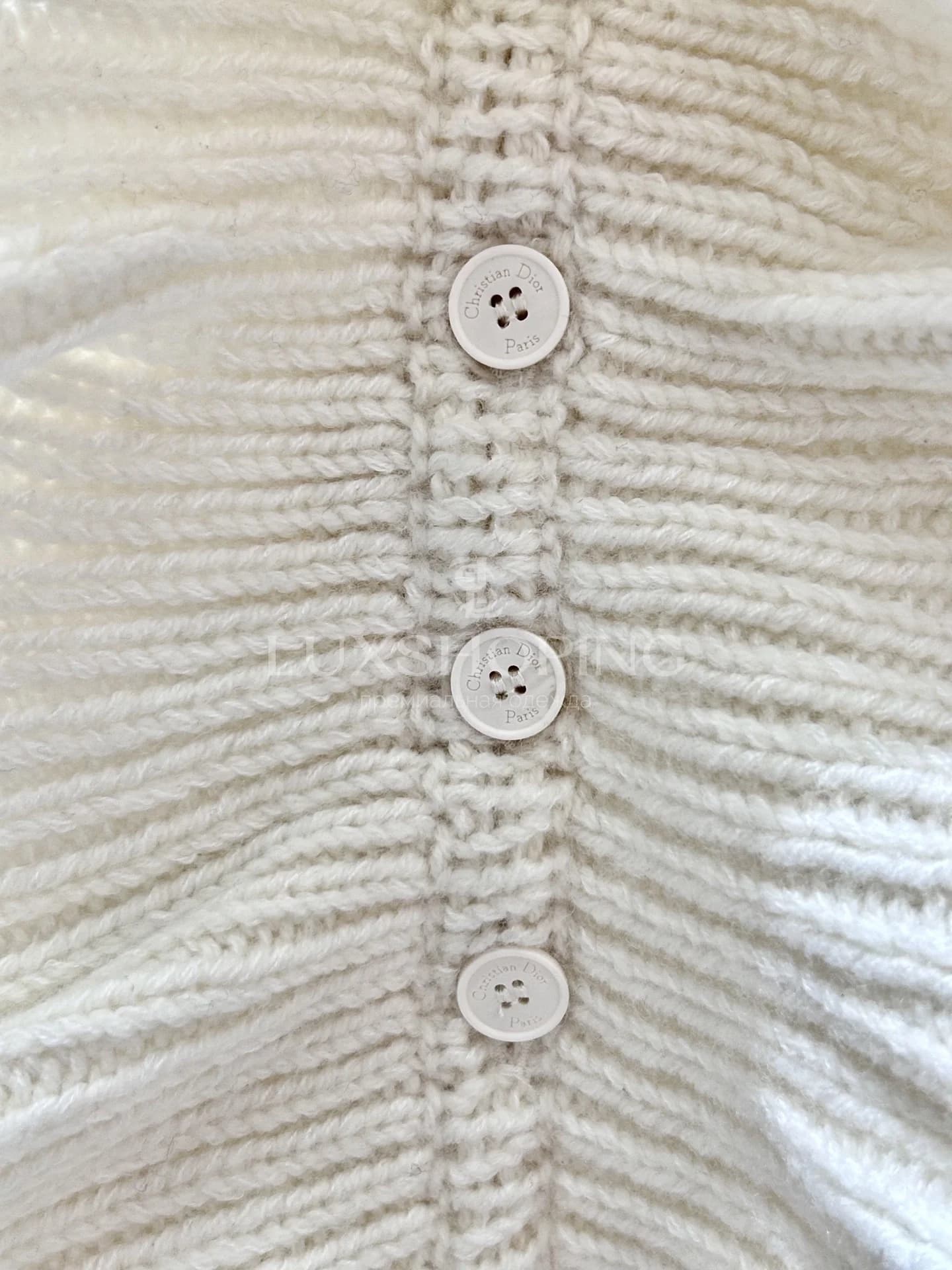 Dior Вязаный кардиган с ажурным узором и воланами, коллекция 25FW - фото 3