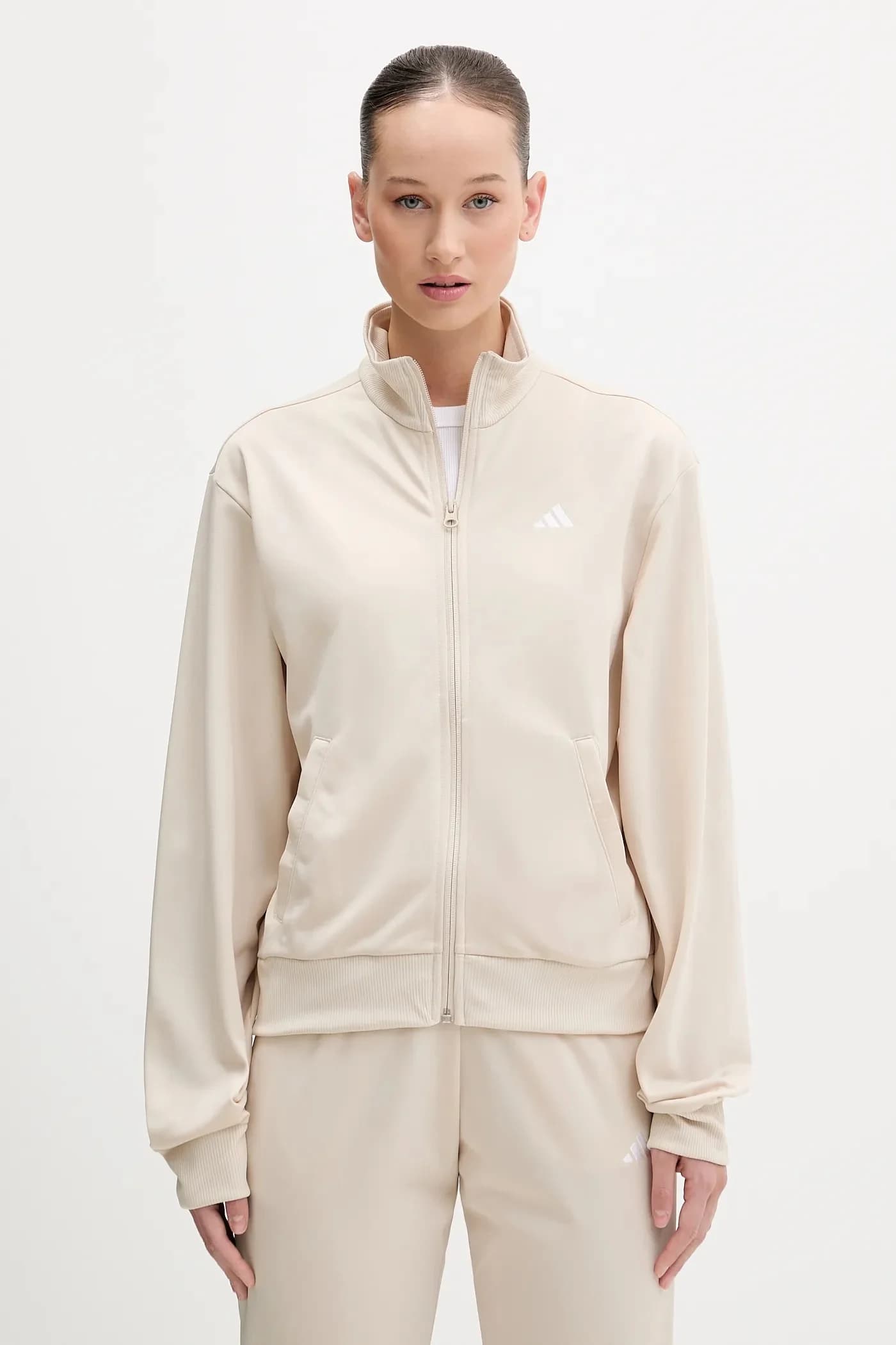 Уютный спортивный костюм - фото 2