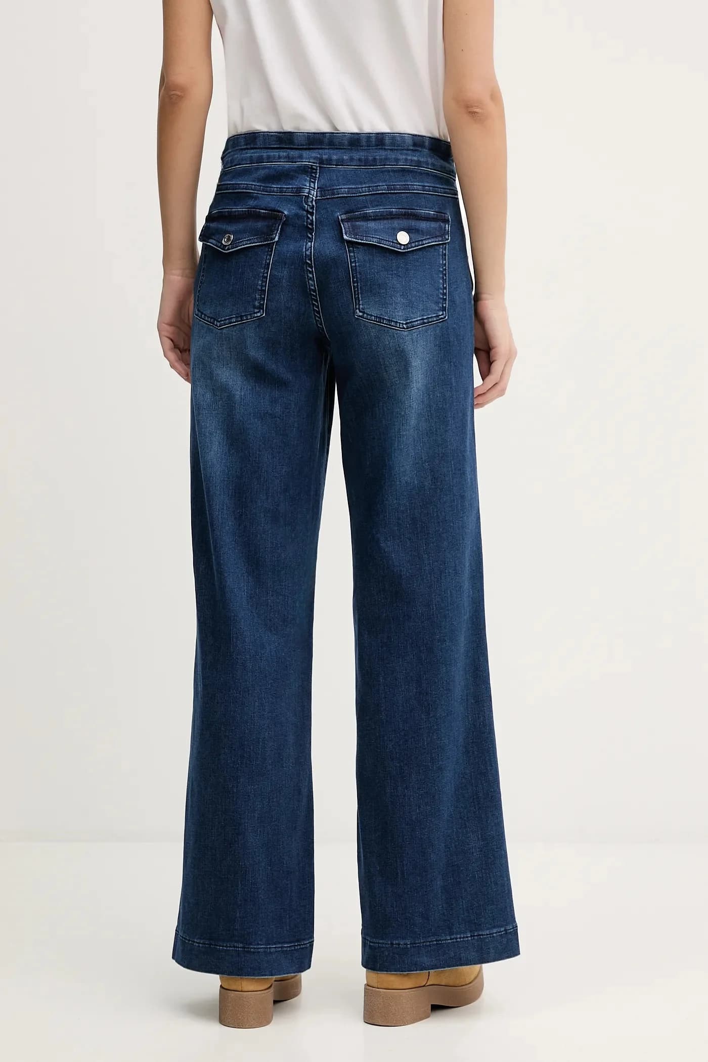 Джинсы - фото 3