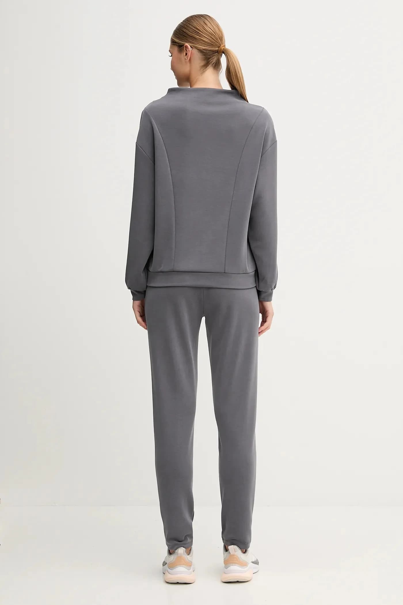 Спортивный костюм - фото 4