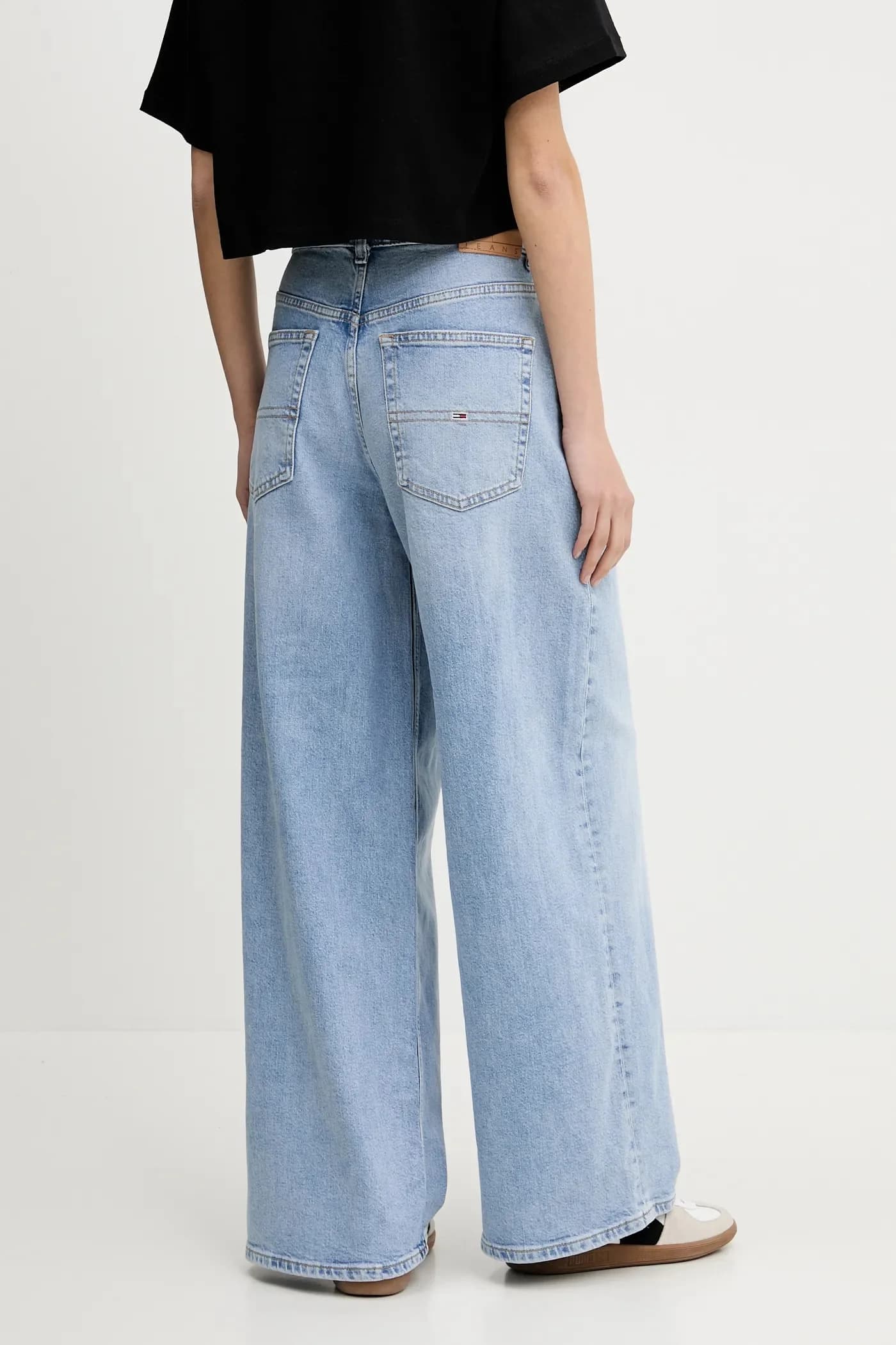 Джинсы - фото 3