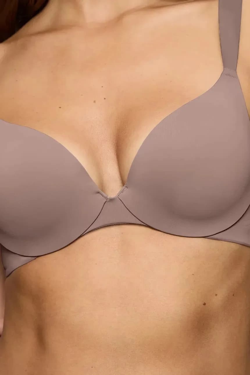 Бюстгальтер с иллюзией макияжа для тела - фото 3