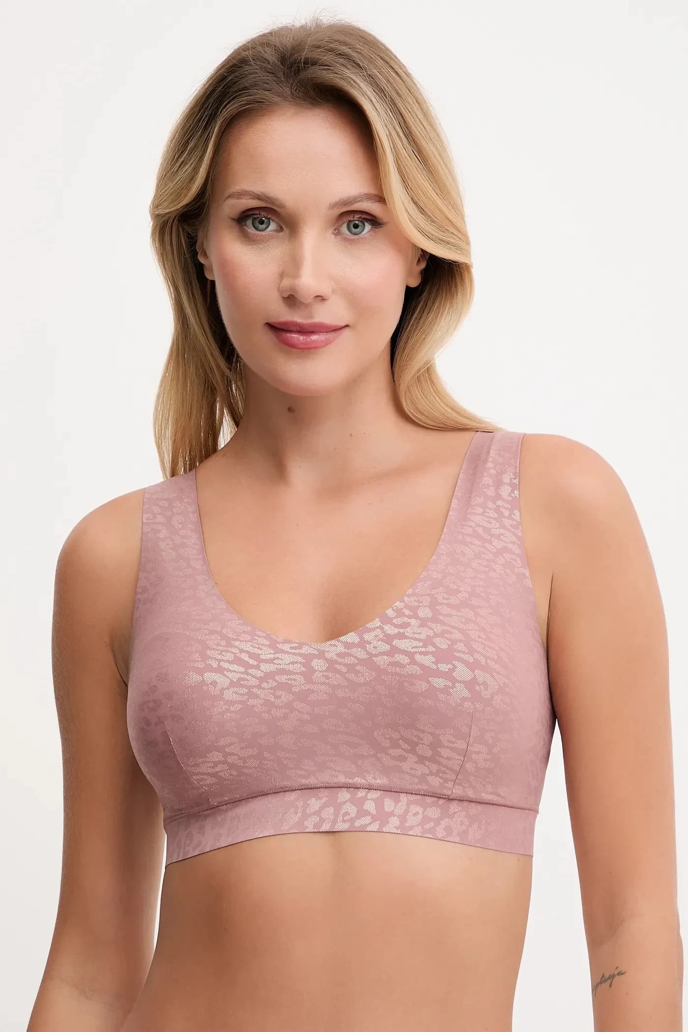 Бюстгальтер