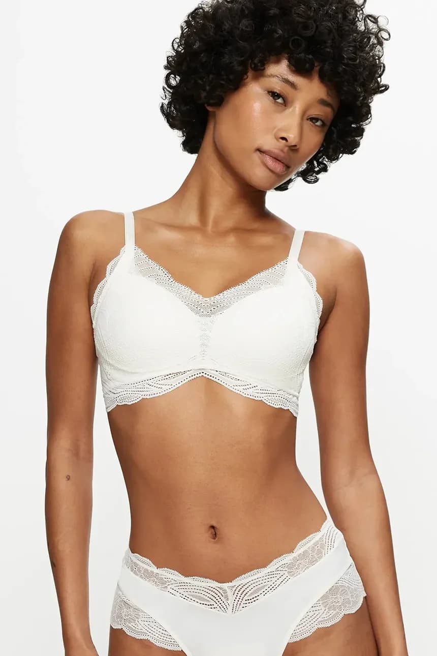 Поднимите умный бюстгальтер