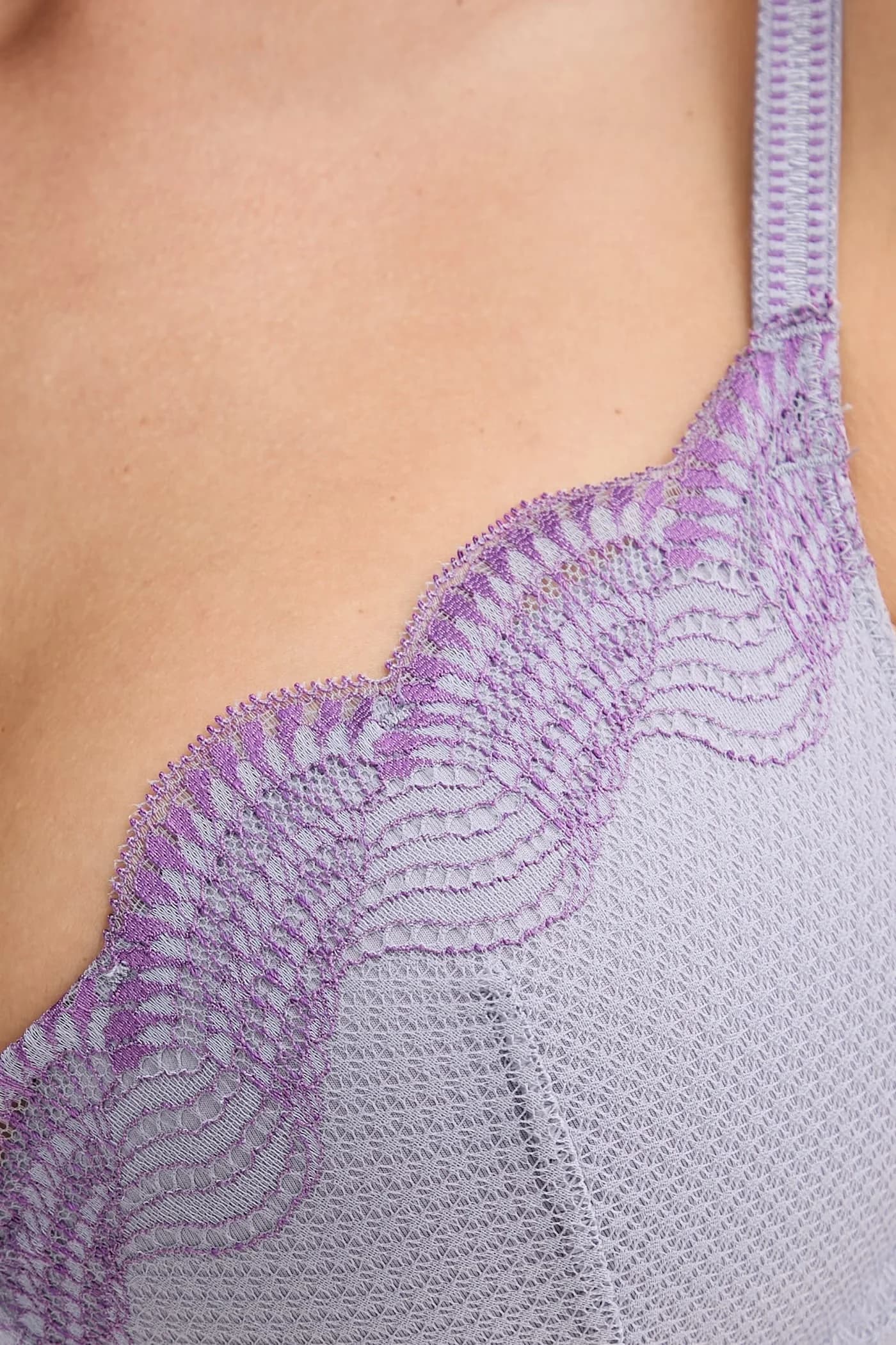 Комфортный гламурный бюстгальтер - фото 3