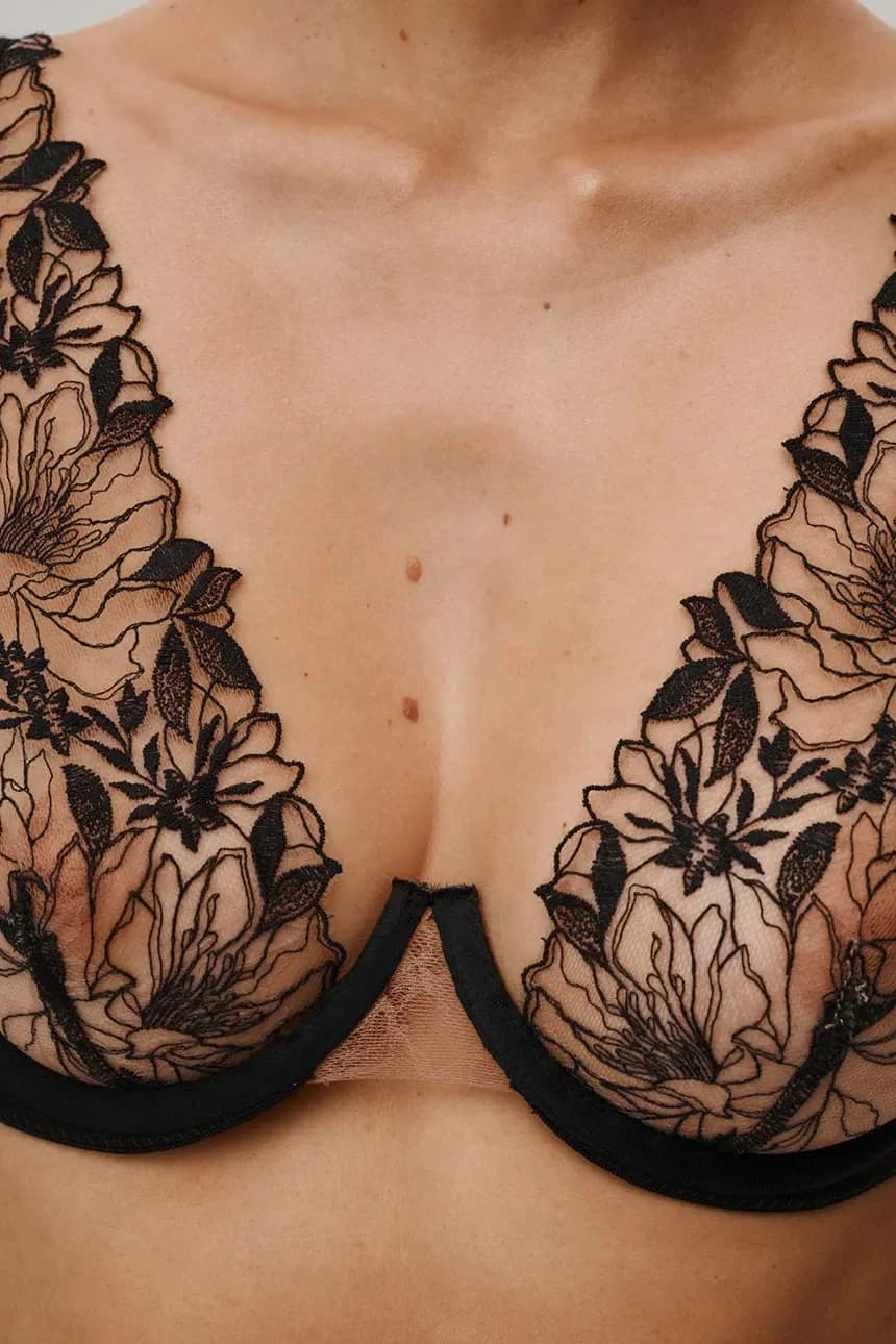 Магнитный бюстгальтер - фото 4