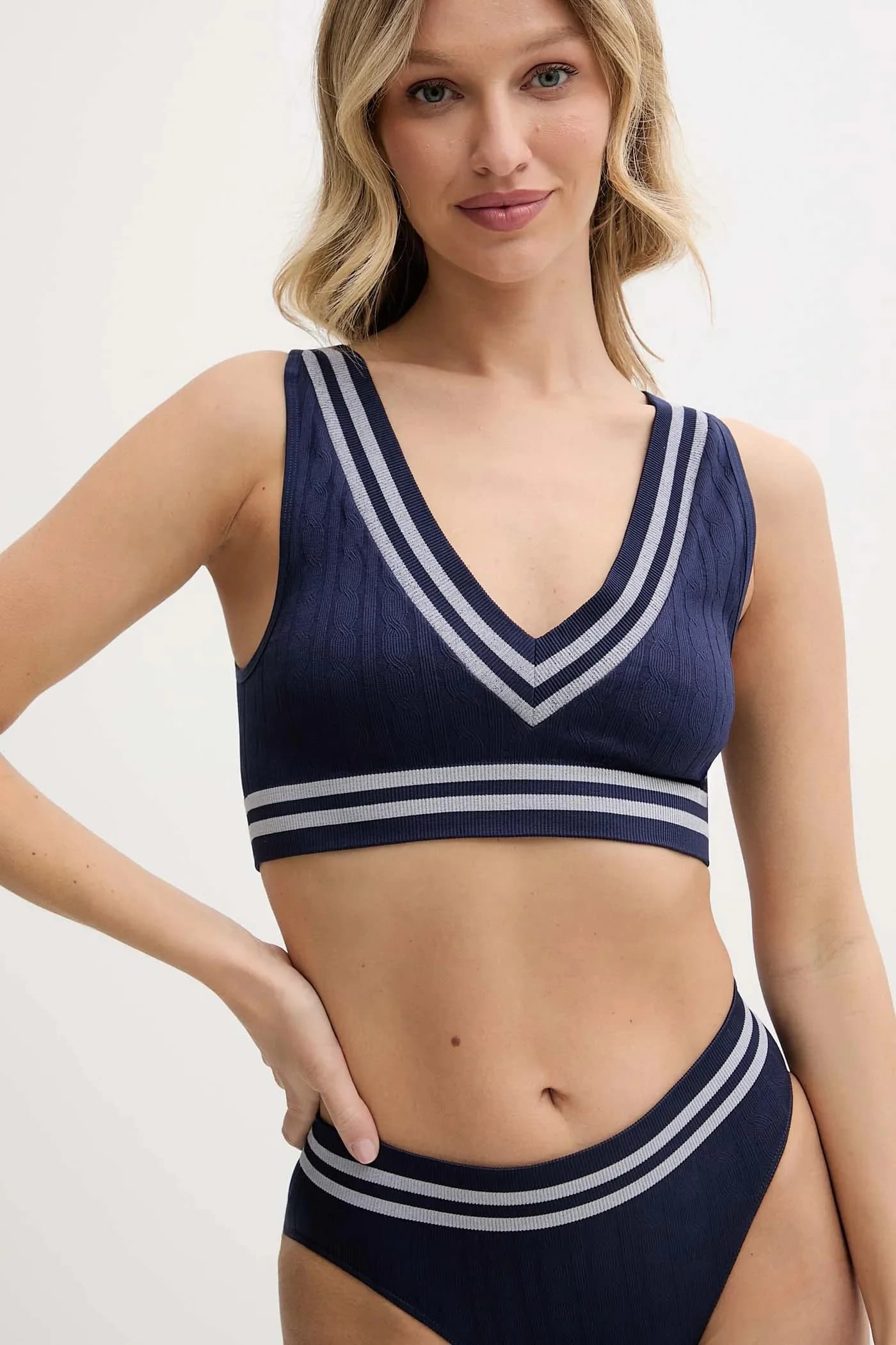 Бюстгальтер - фото 4