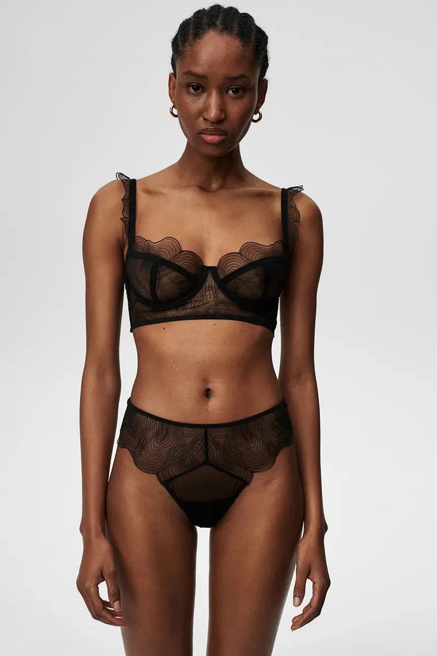 Стринги 582 Bliss Чёрные