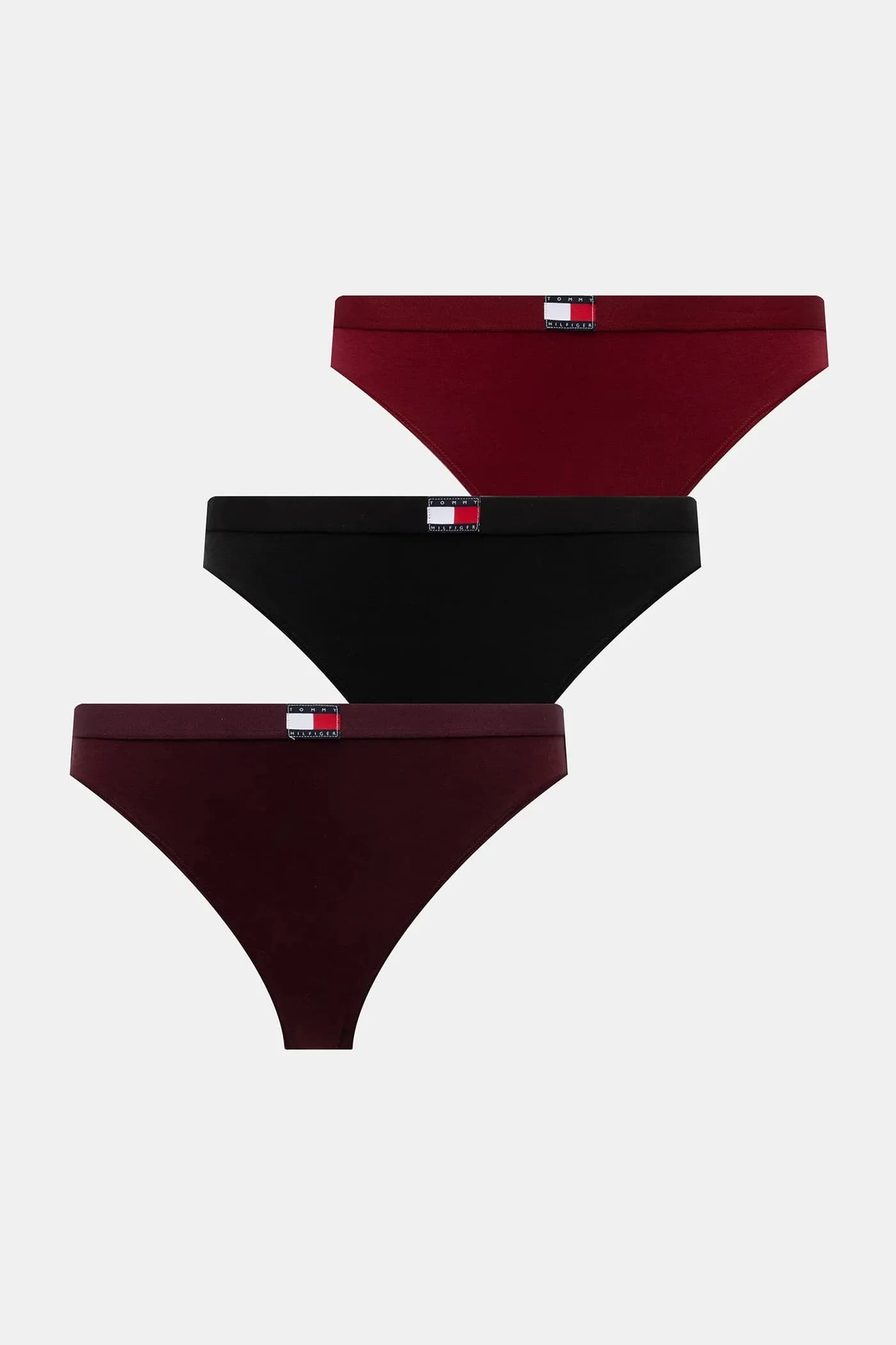 3 комплекта стрингов