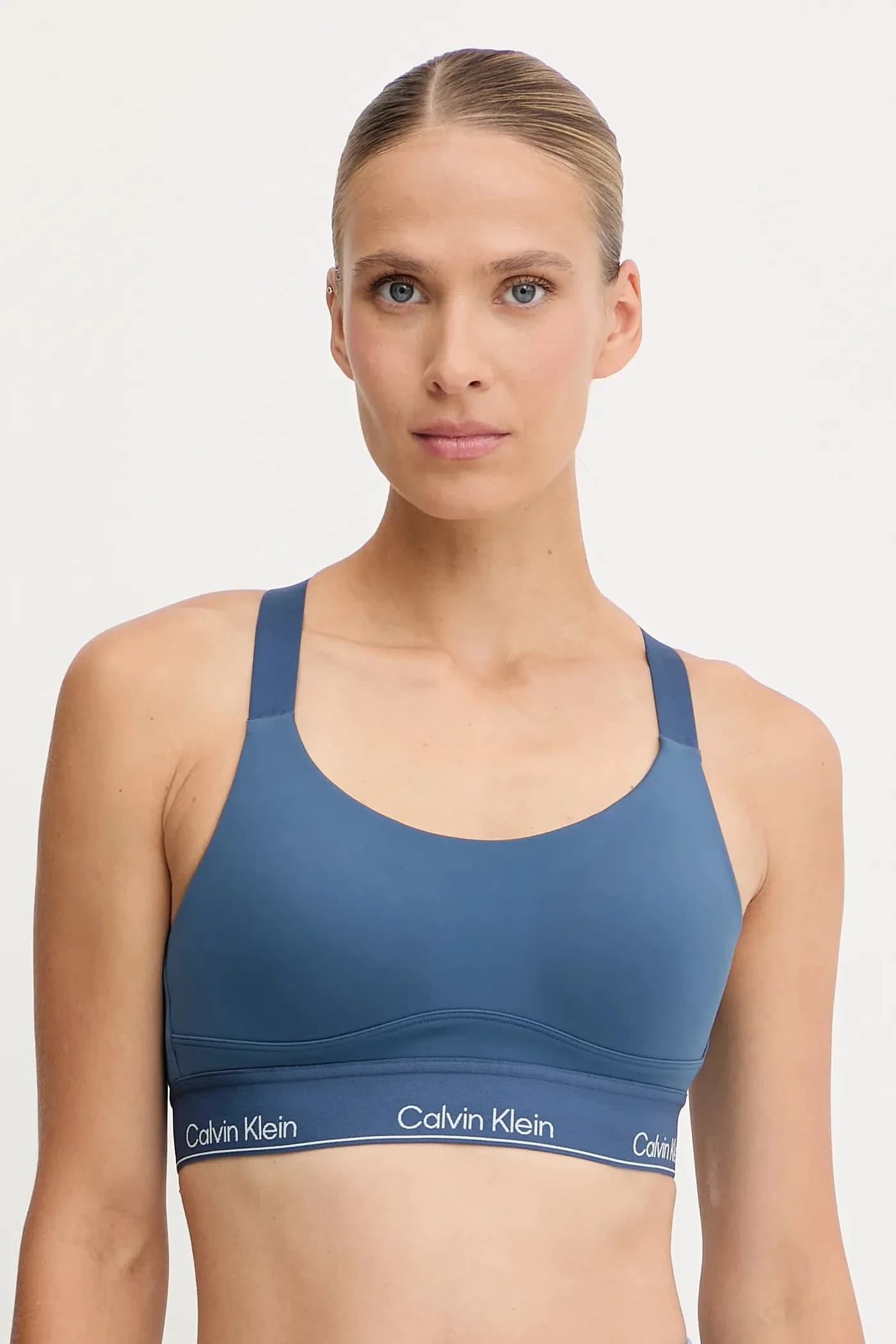 Спортивный бюстгальтер