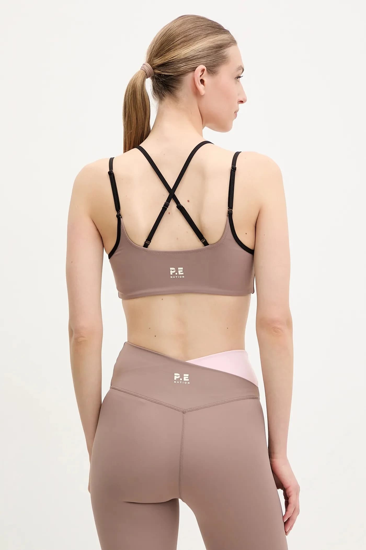 Спортивный бюстгальтер с искажением - фото 3