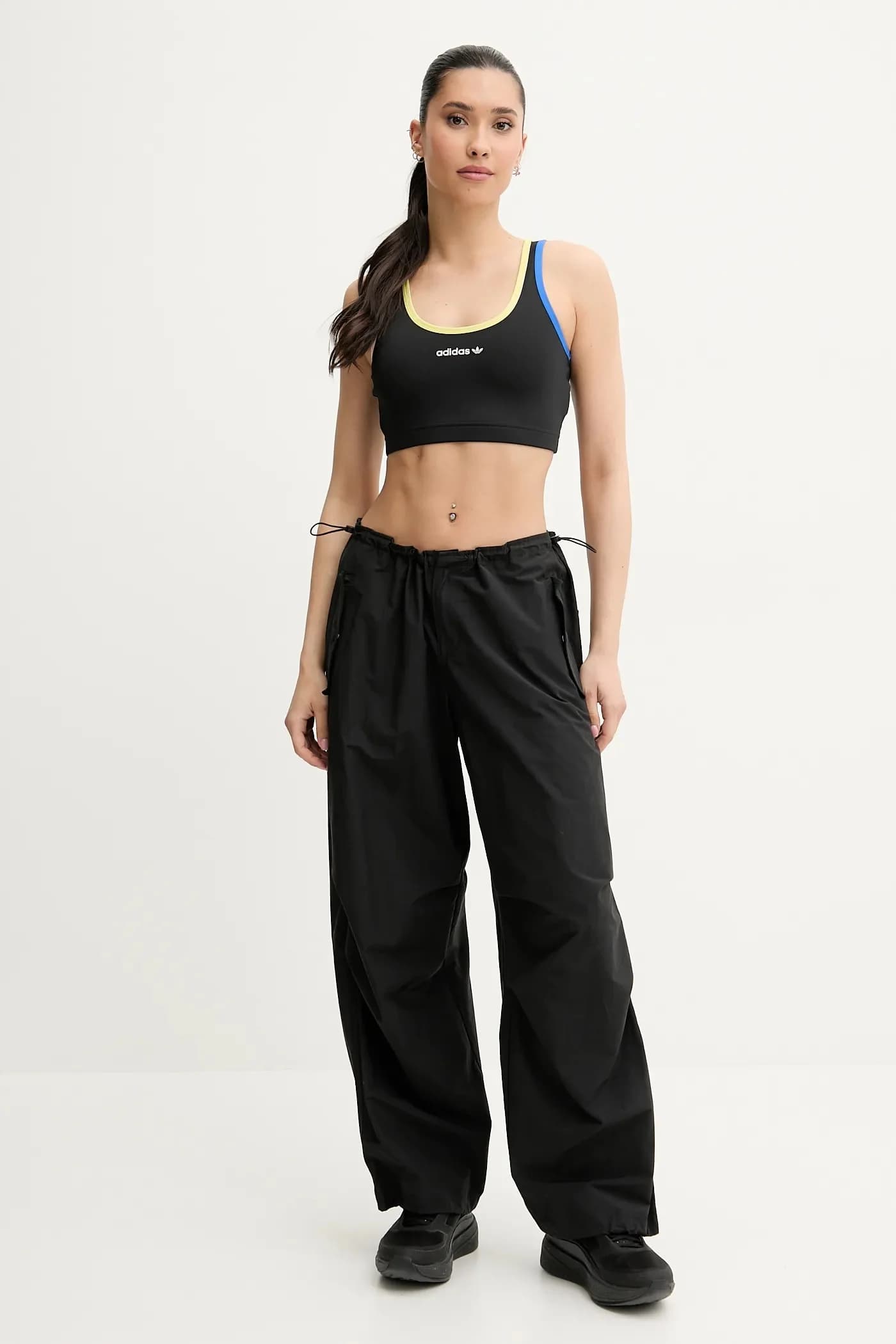 Линейный спортивный бюстгальтер - фото 2