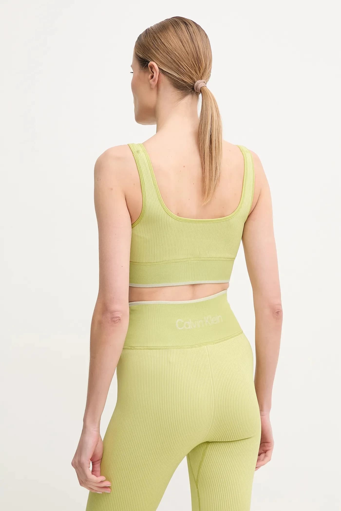 Спортивный бюстгальтер - фото 3