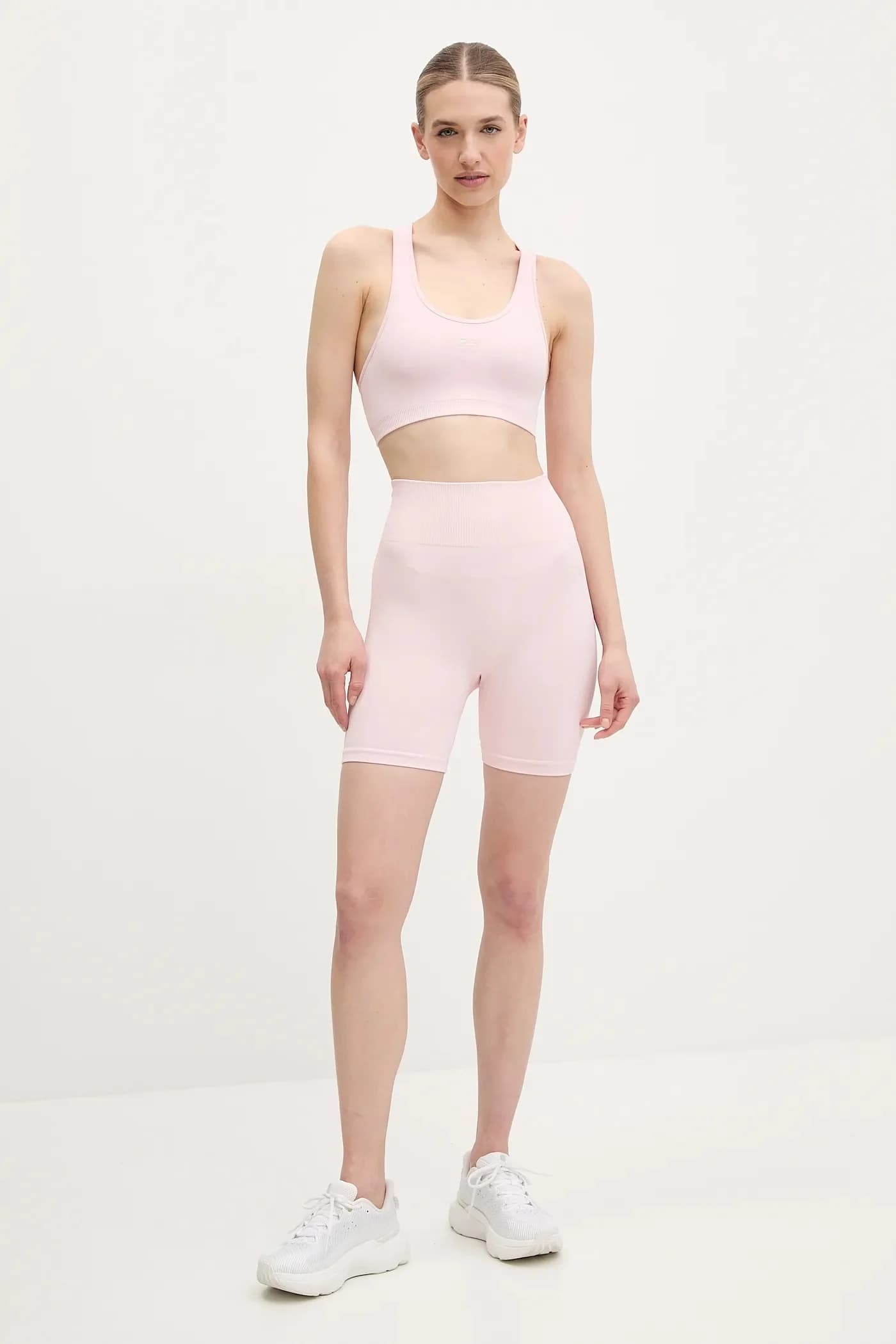 Восстановить бесшовный спортивный бюстгальтер - фото 2