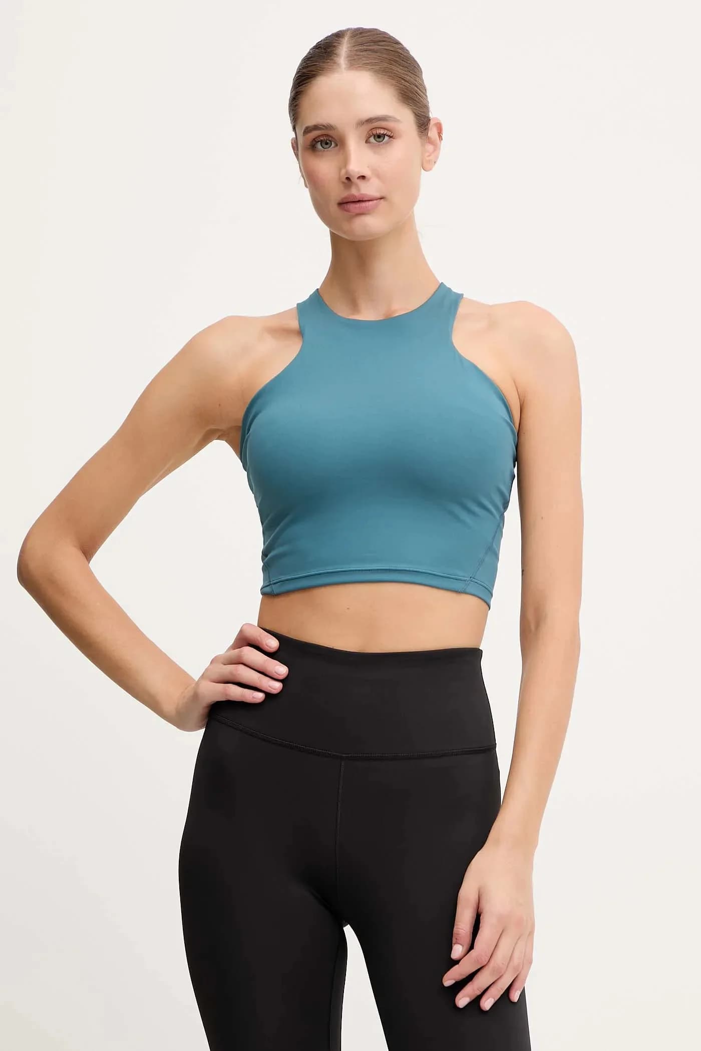 Спортивный бюстгальтер Refina