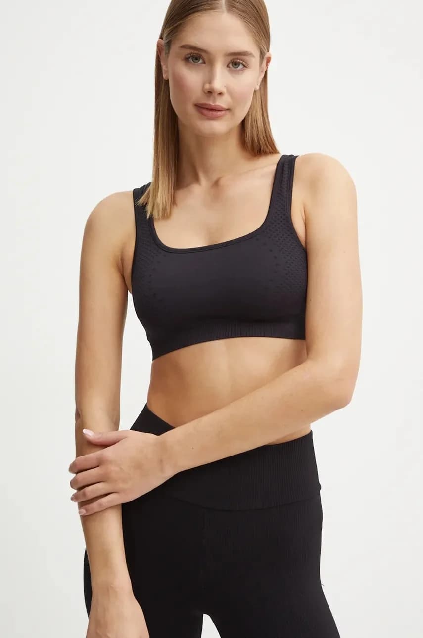 Бюстгальтер для йоги с фестонами