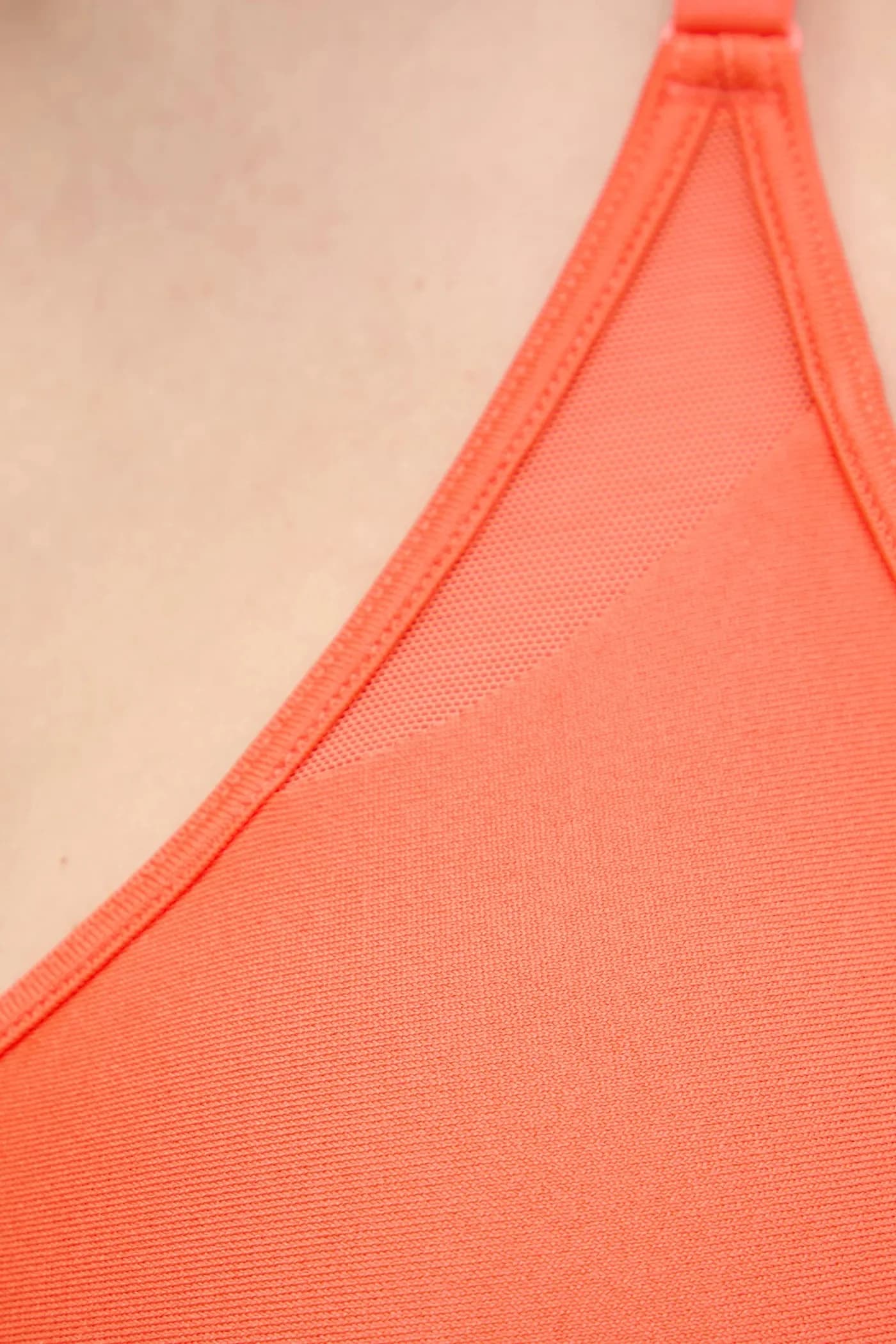 Спортивный бюстгальтер с перекрестной спинкой - фото 5