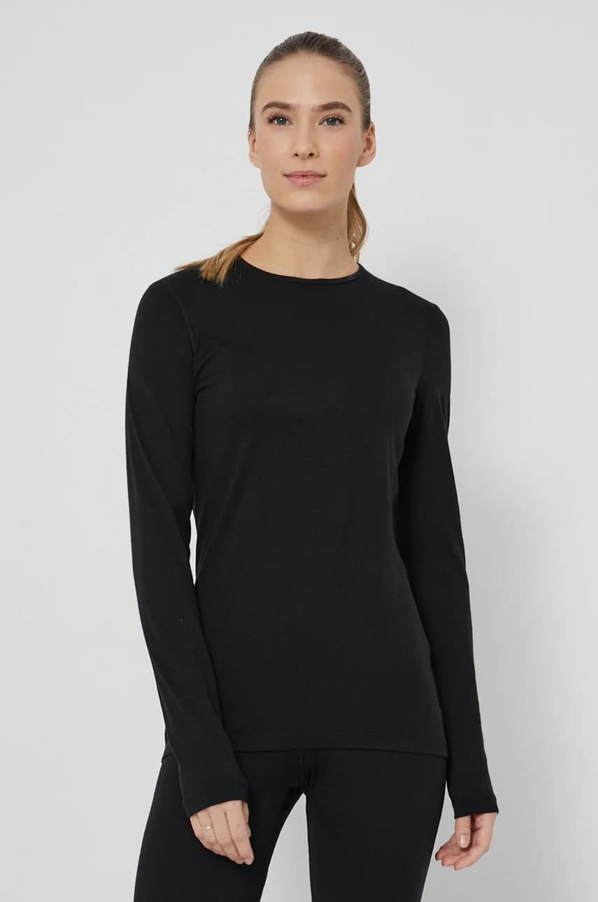 Функциональная шерстяная рубашка с длинным рукавом.