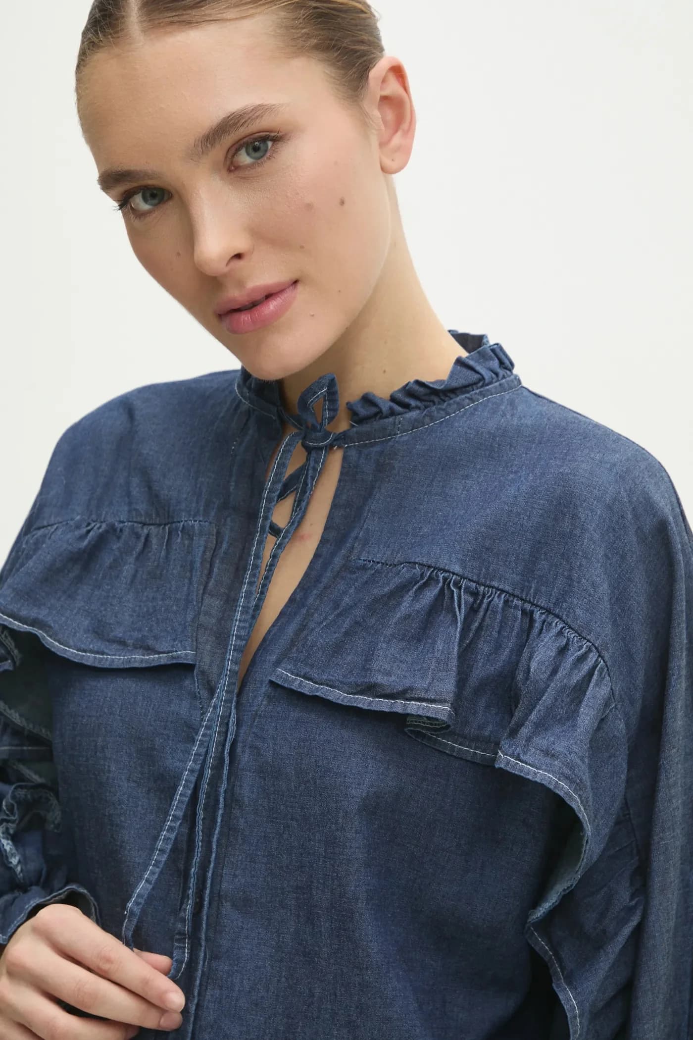 Джинсовая блузка - фото 4