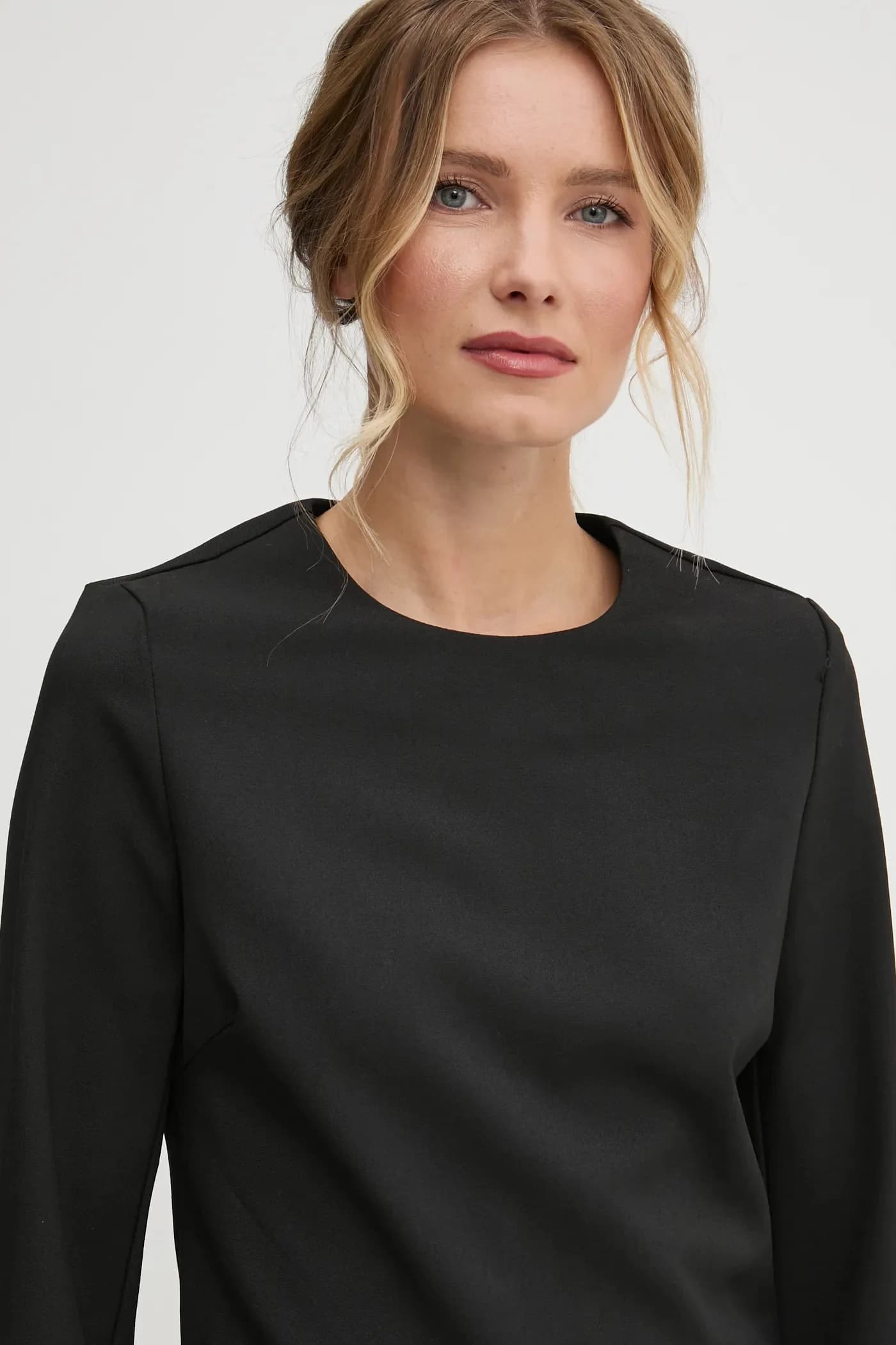 Блузка из смесовой шерсти - фото 4