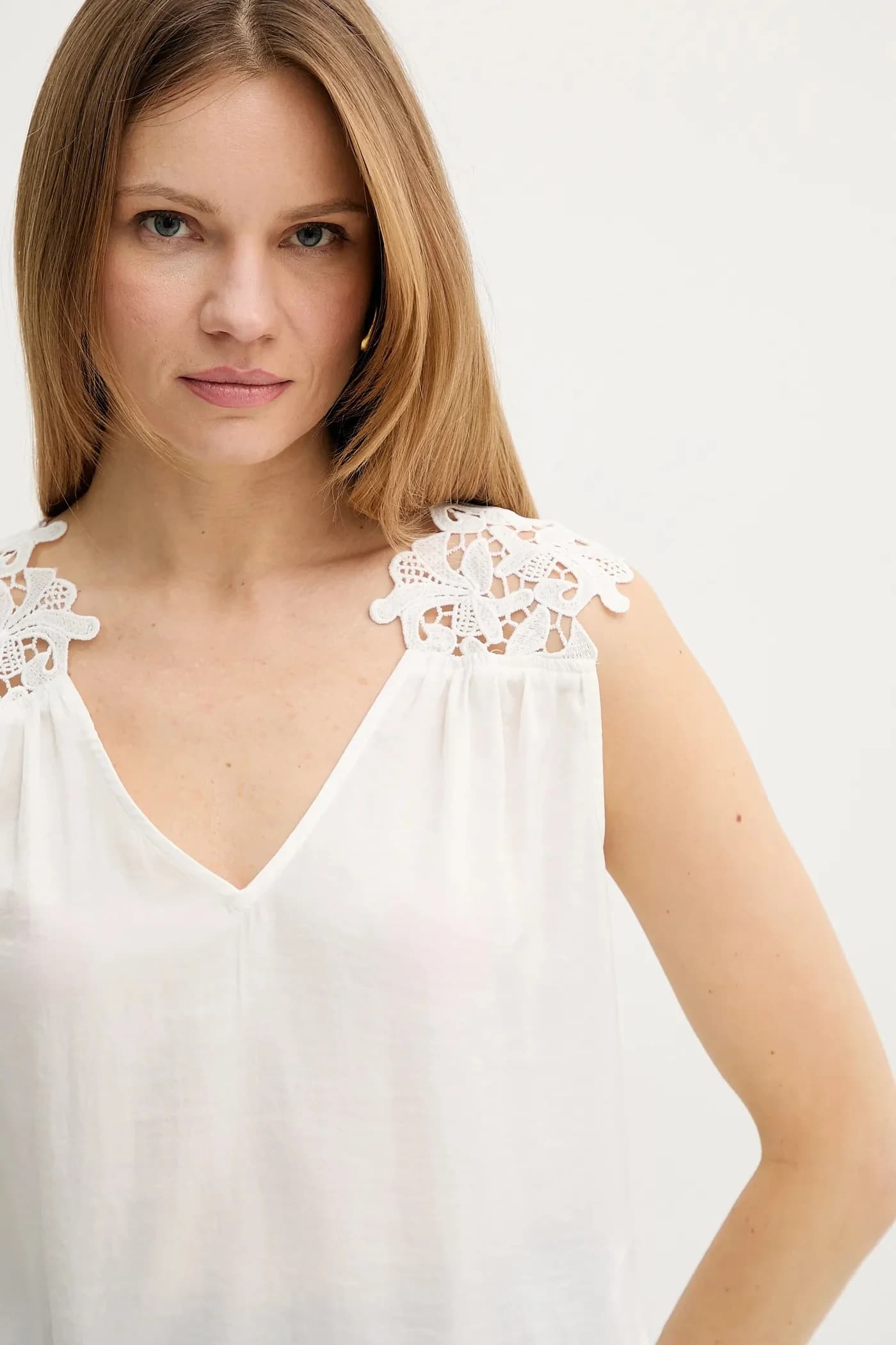 блузка OJOIE - фото 4