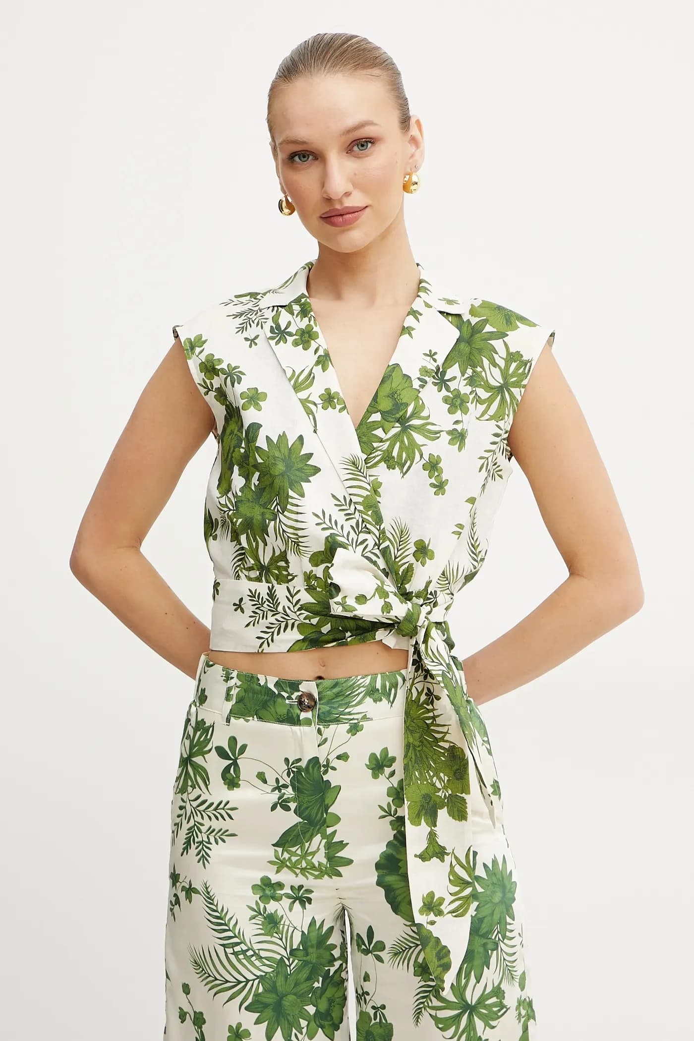 Льняная блузка Marella Emme от Marella