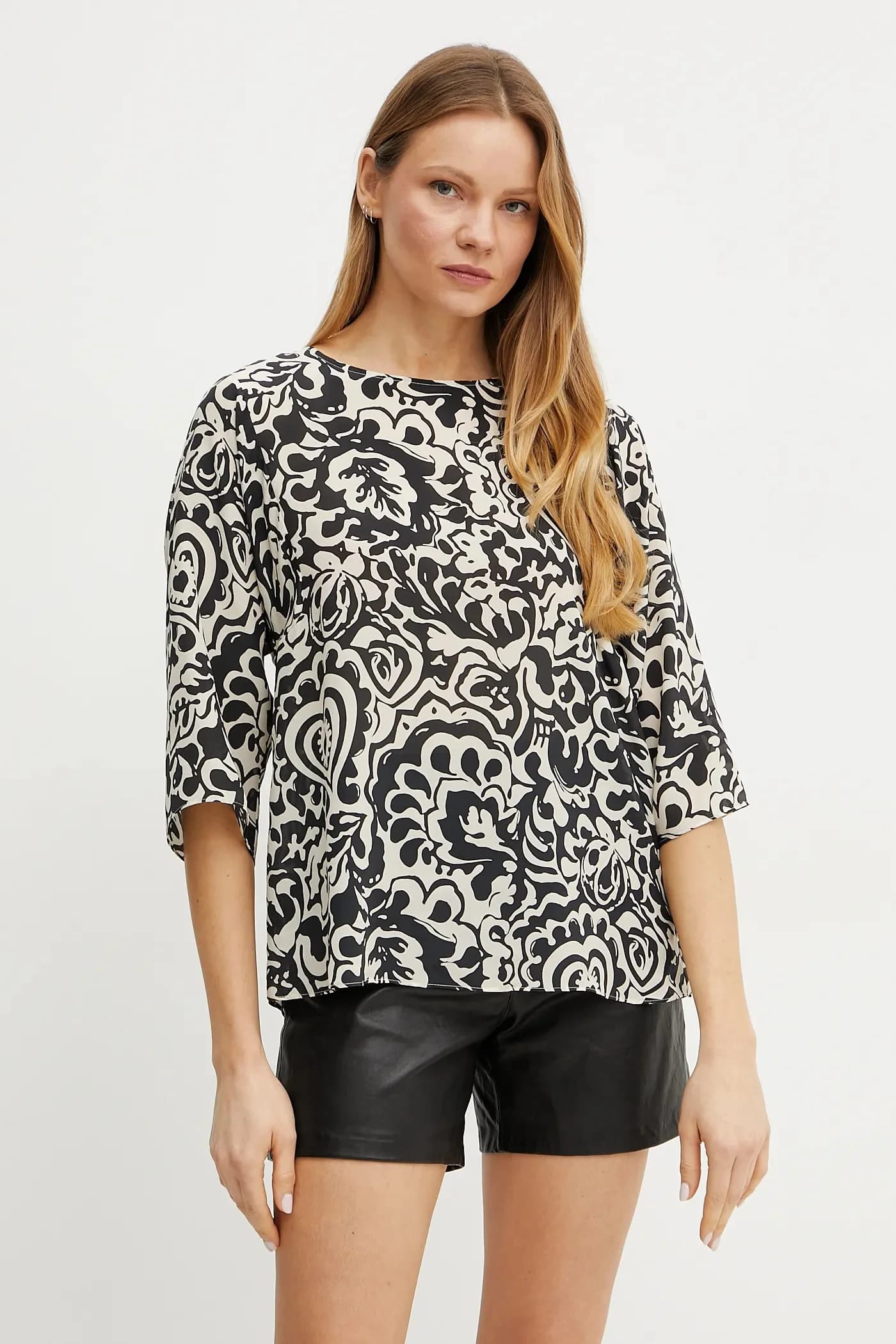 Шелковая блузка