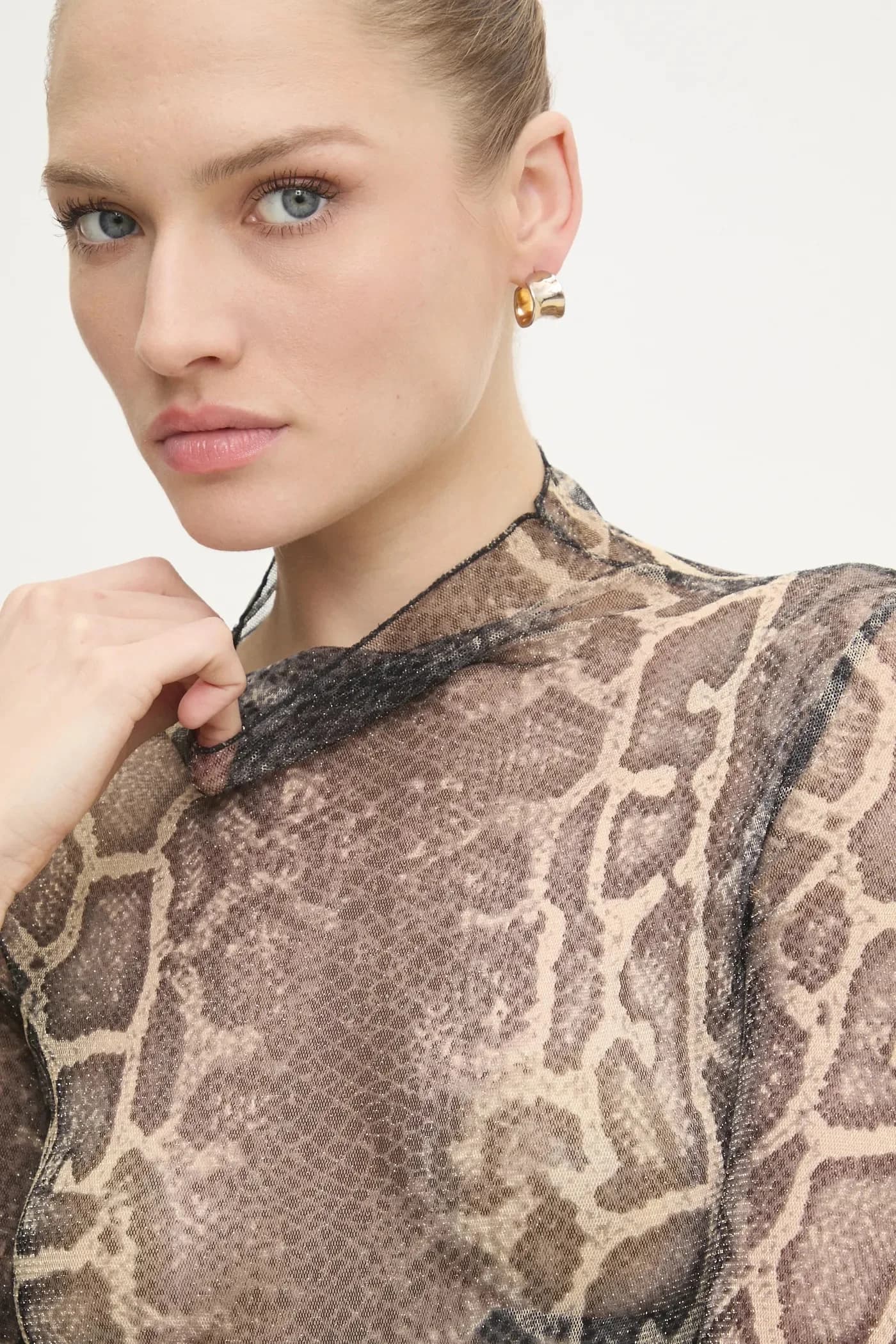 Блуза - фото 4