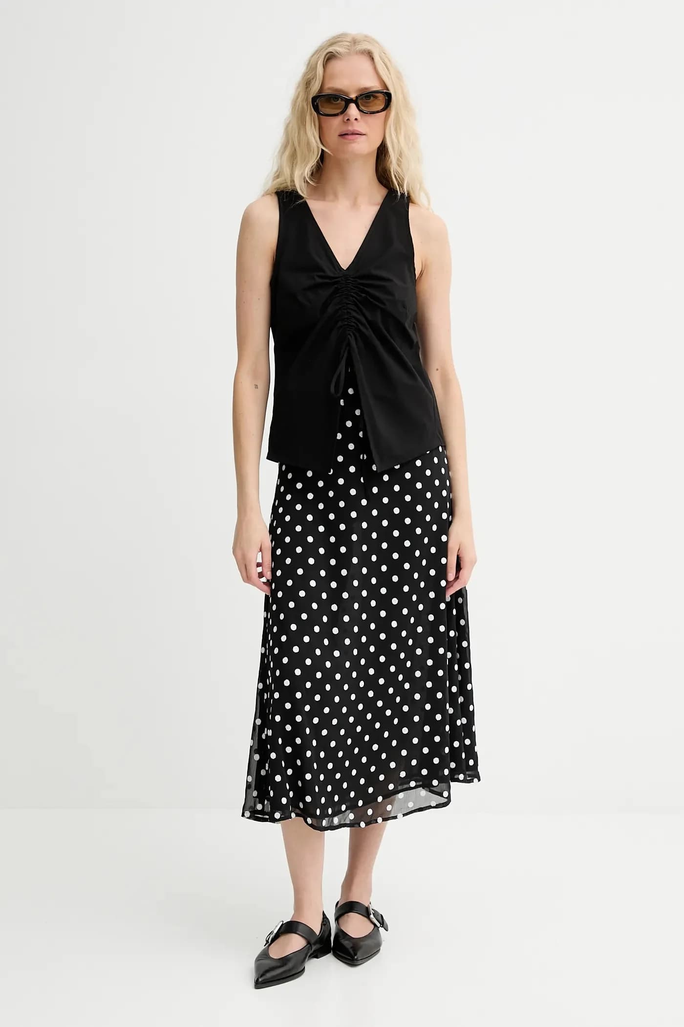 Креативная блузка из переработанного хлопка - фото 2