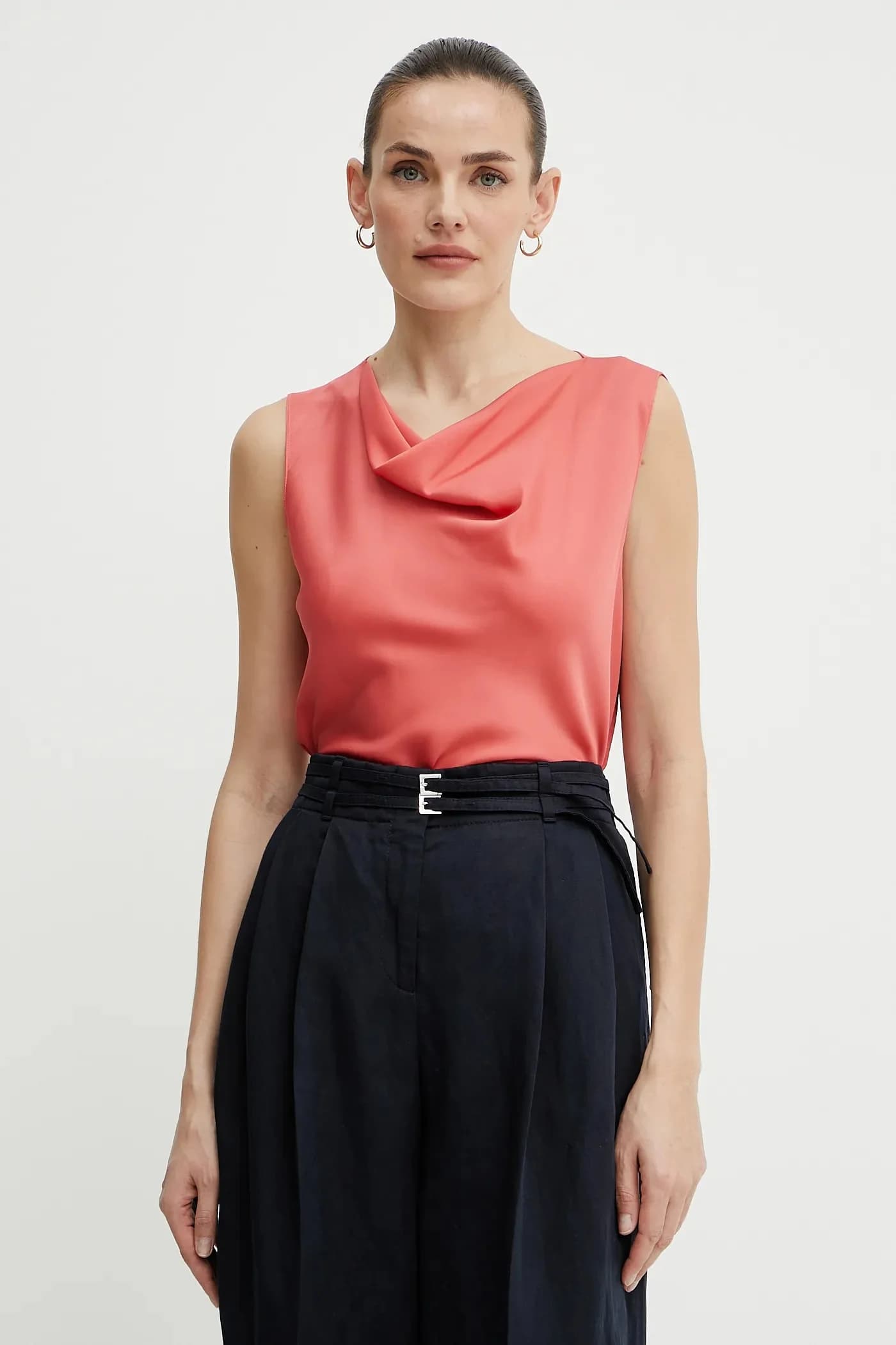 Шелковая блузка