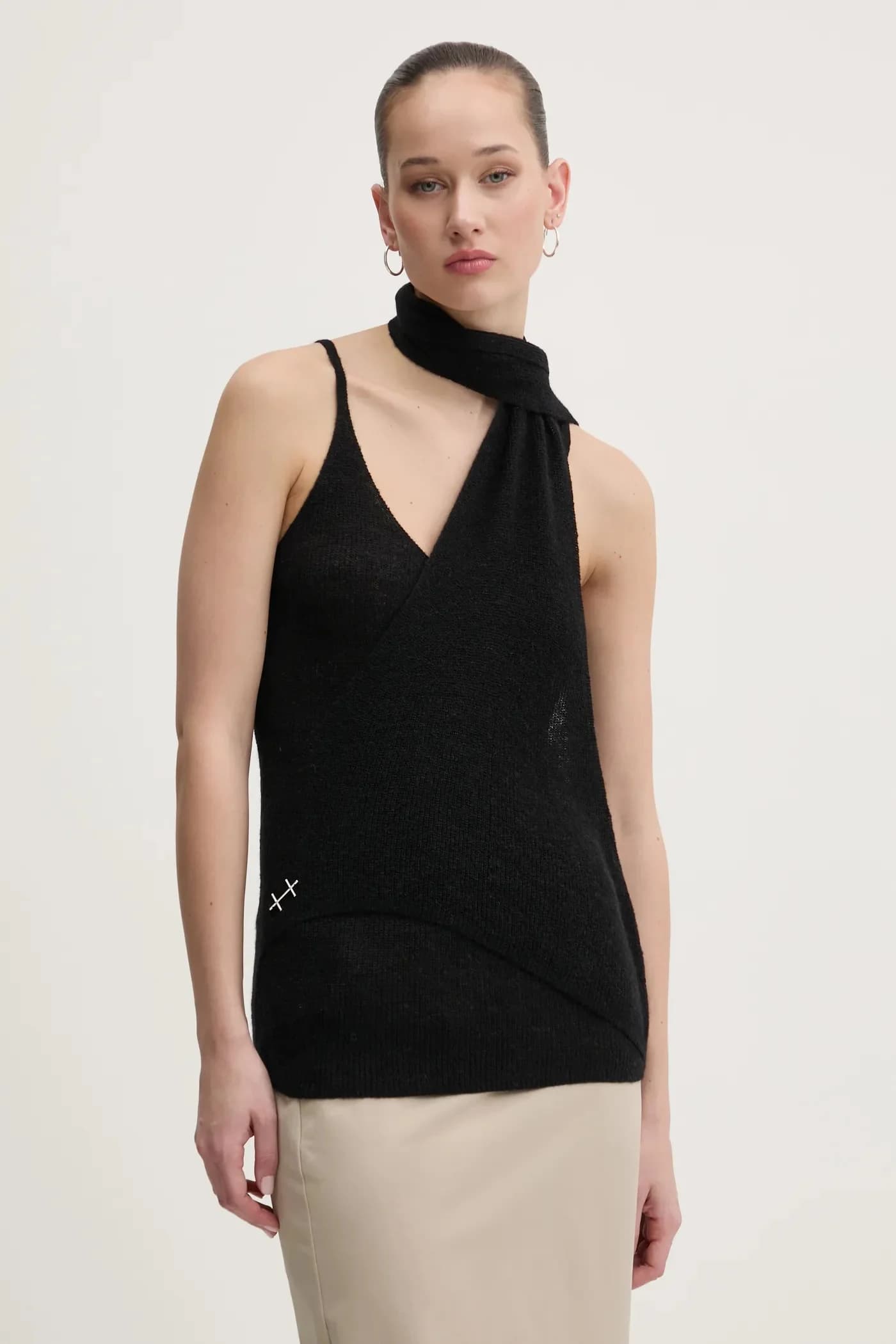 Блузка из смесовой шерсти