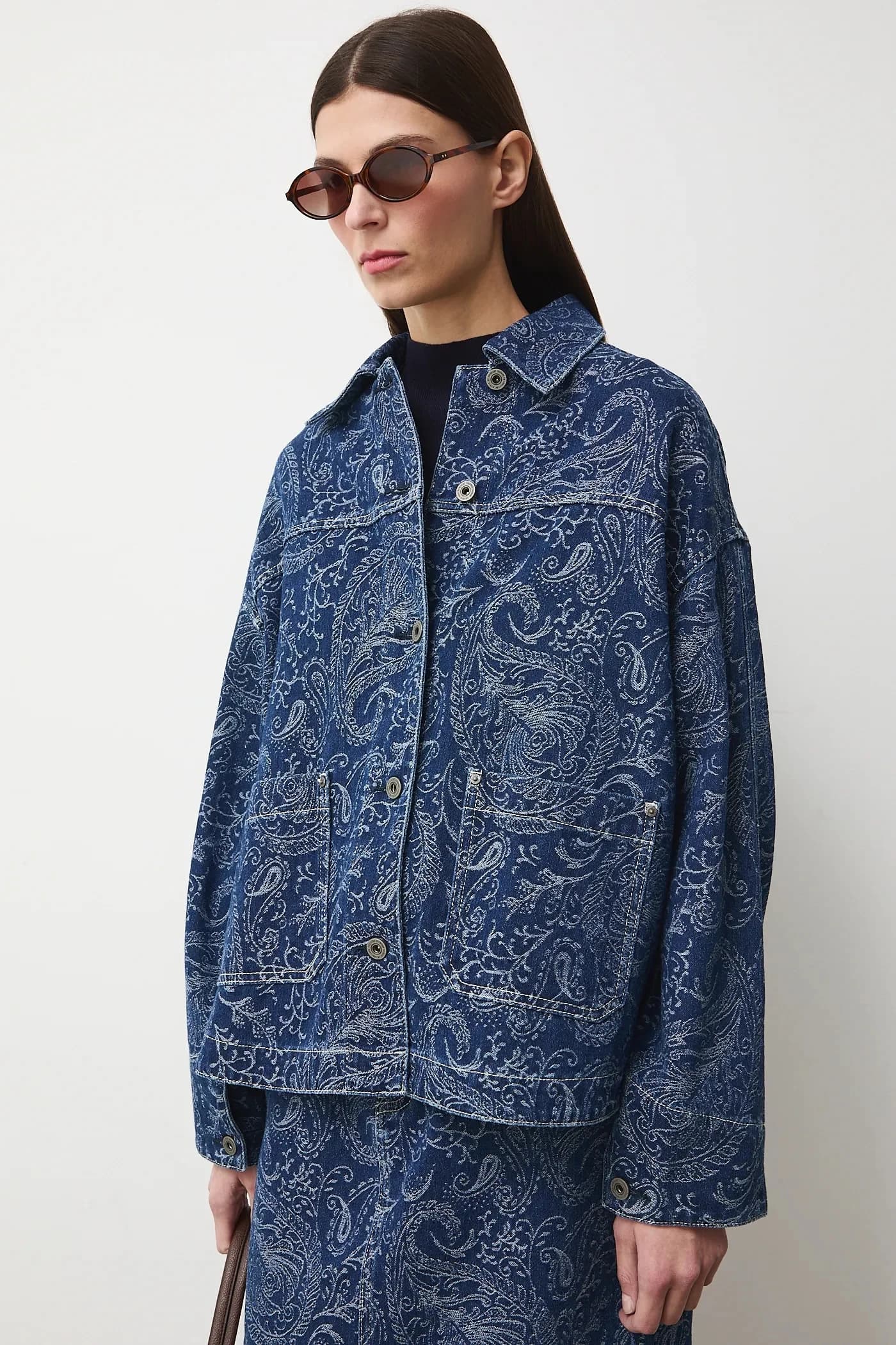 Джинсовая рубашка - фото 2