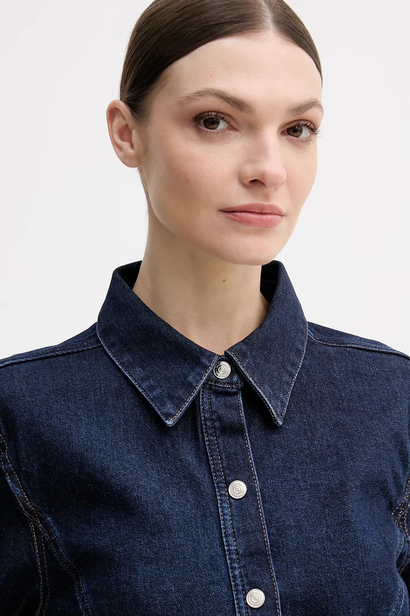 Джинсовая рубашка - фото 4