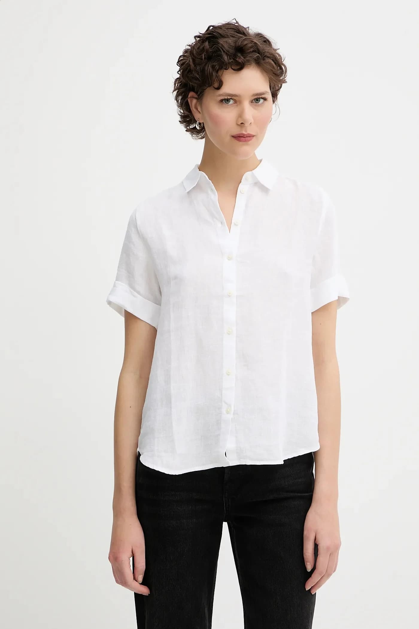 Льняная рубашка